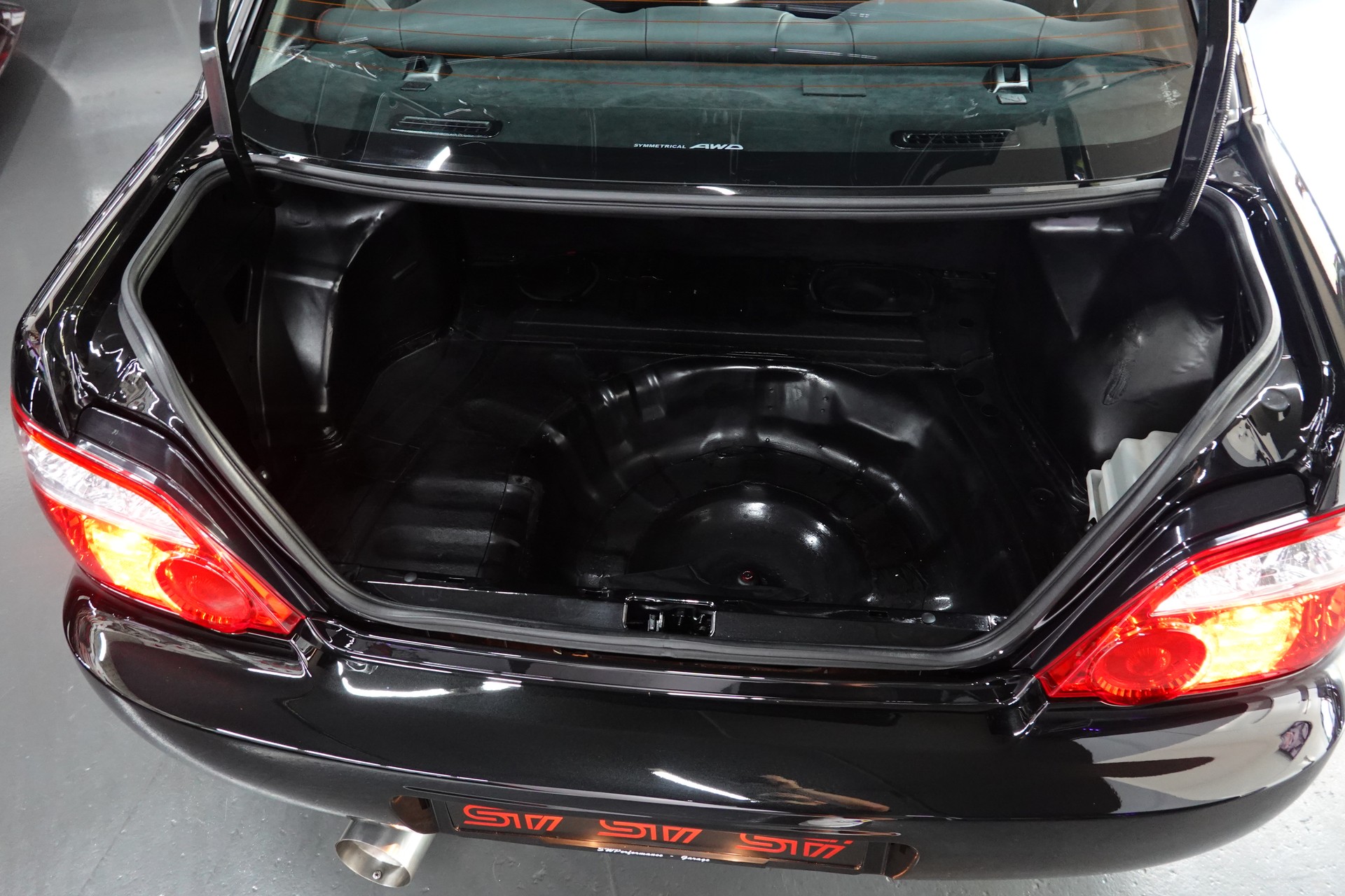 SUBARU IMPREZA 2.0 TURBO 4WD WRX STI BLACK CH-FZ 05 400PS-image-45