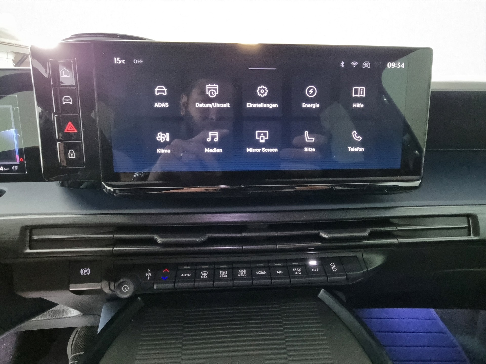 LANCIA Ypsilon Elettrica 156 Edition Limitata Cassina-image-12