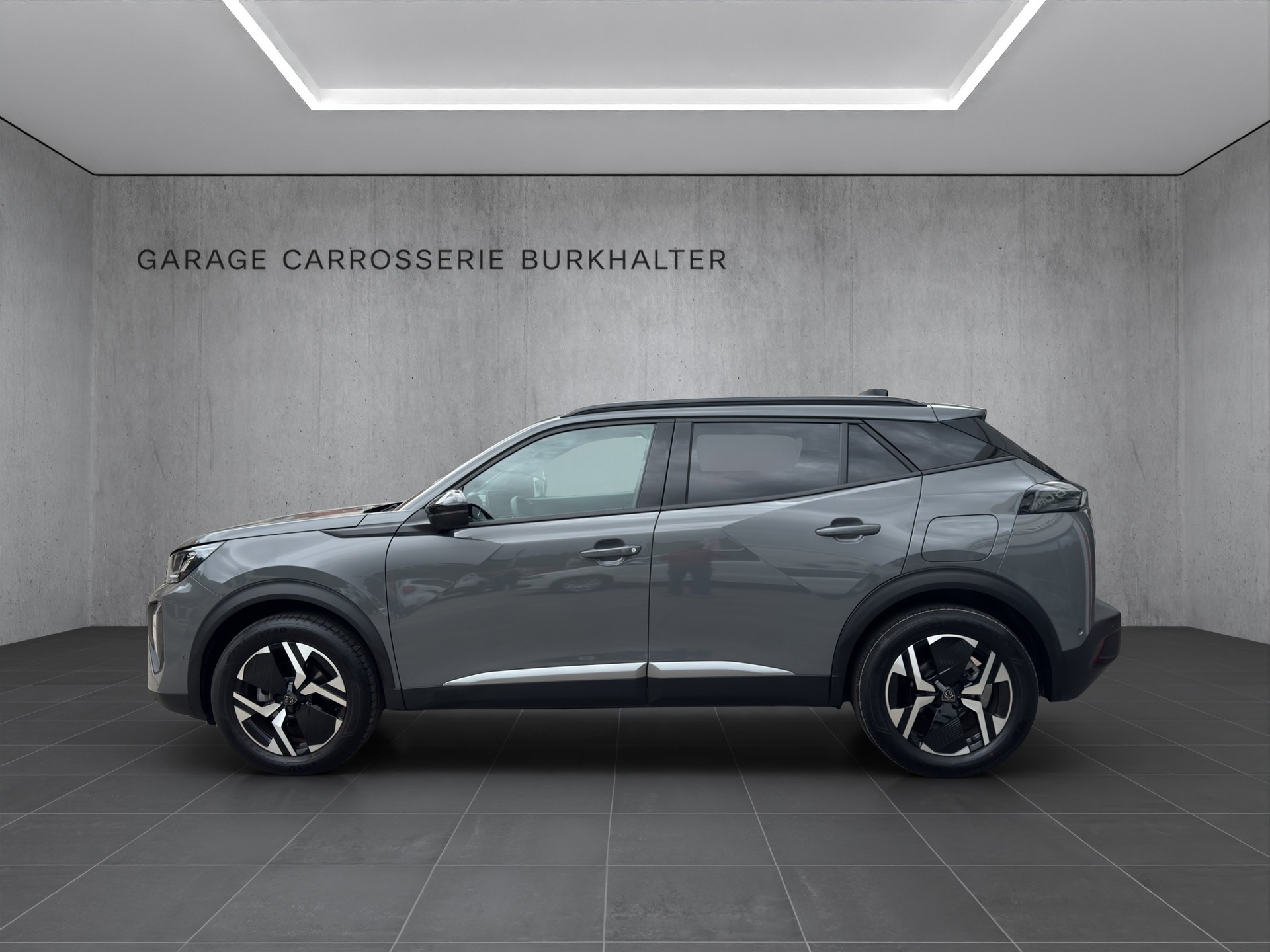 PEUGEOT 2008 1.2 PureTech Allure Premium-image-2