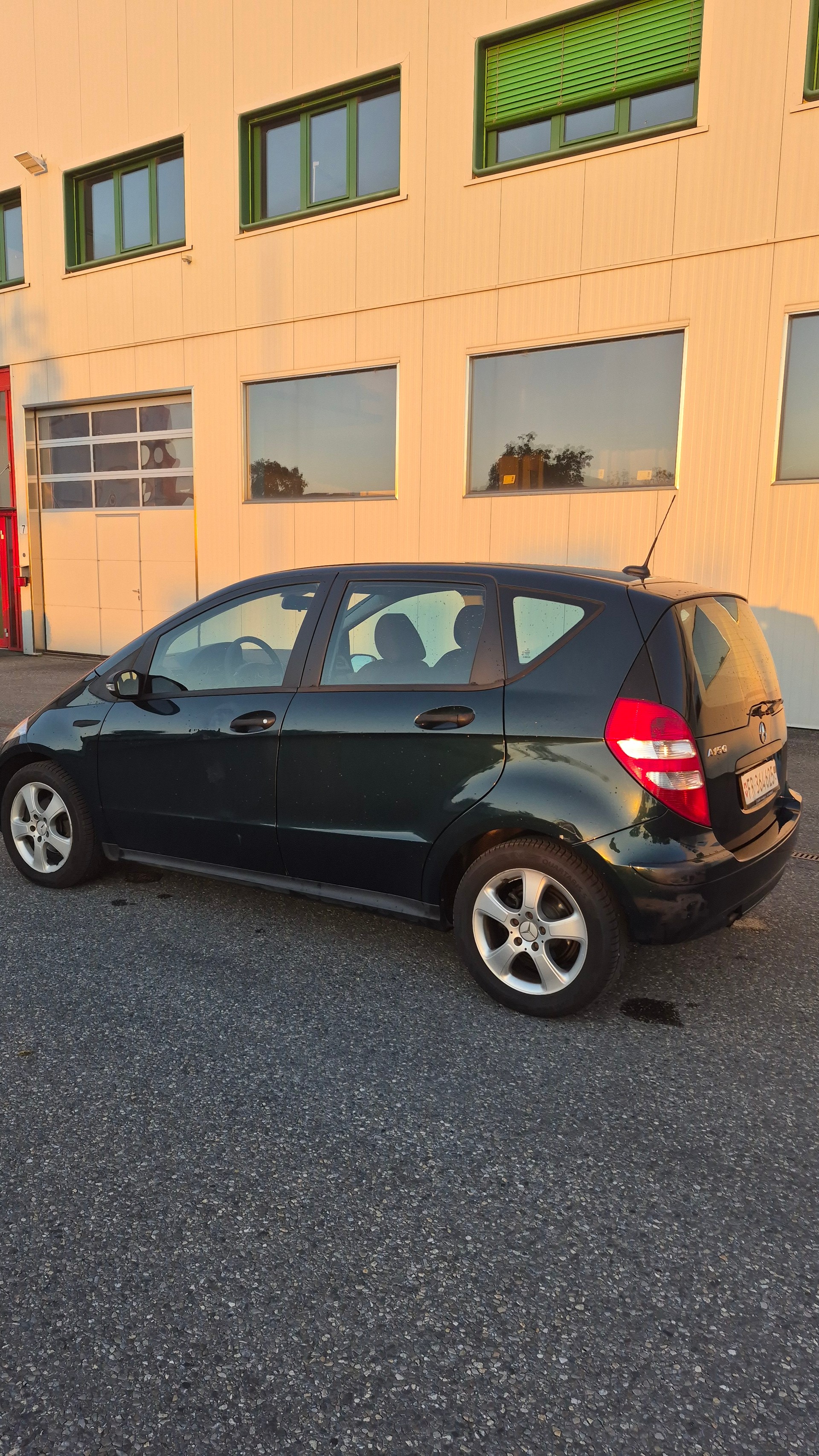 MERCEDES-BENZ A 150-image-3