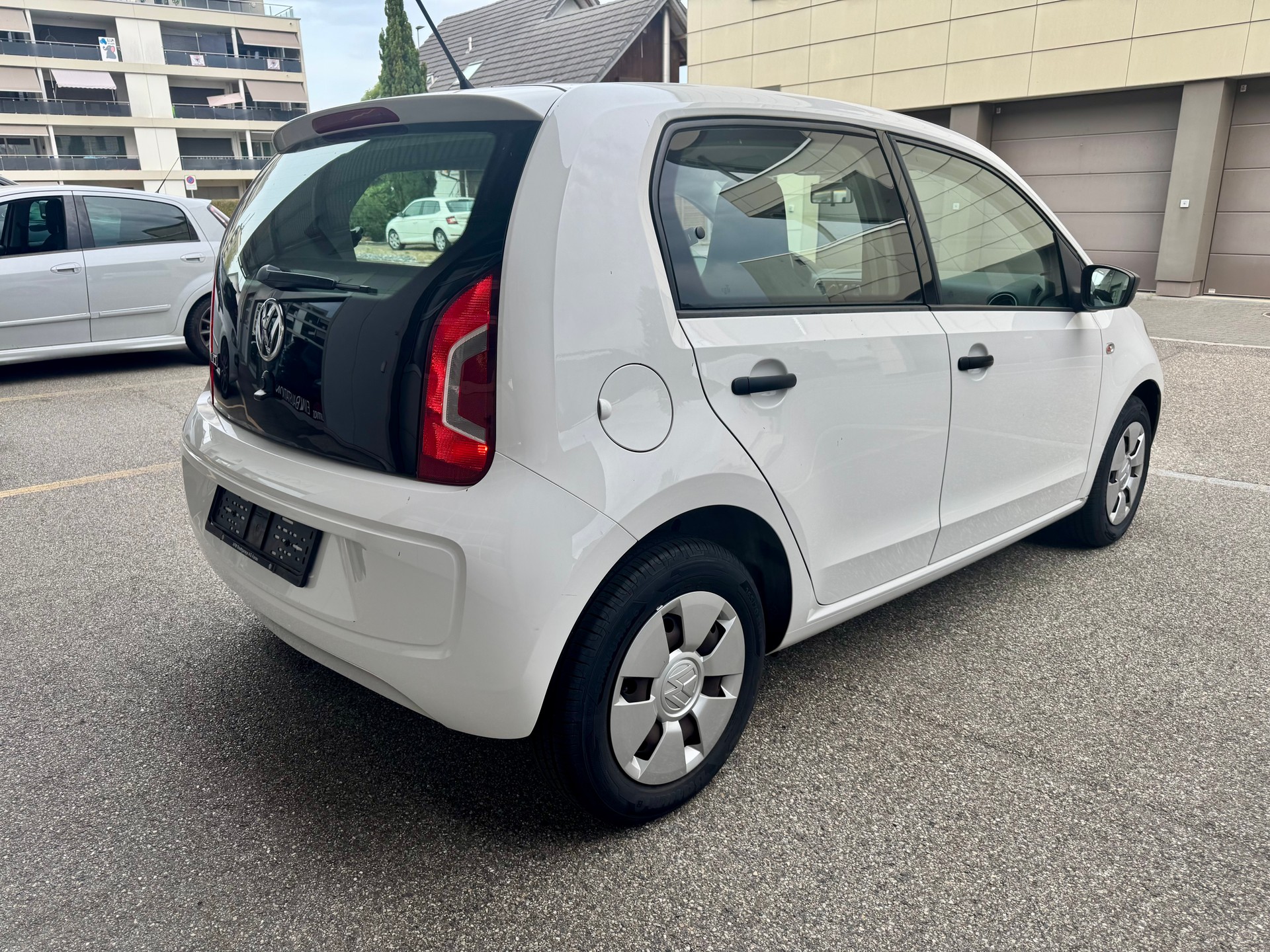 VW Up 1.0 ** ab MFK & Service **-showroom-element-2