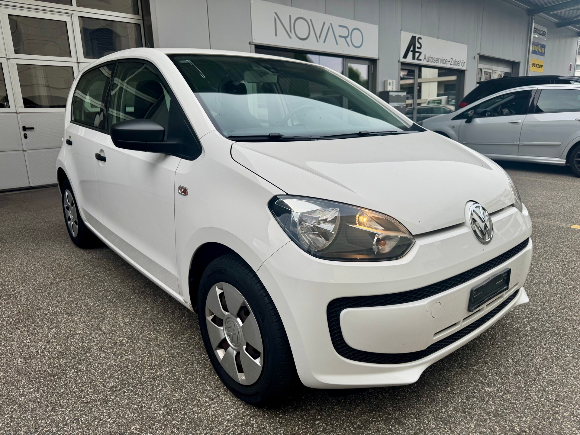 VW Up 1.0 ** ab MFK & Service **