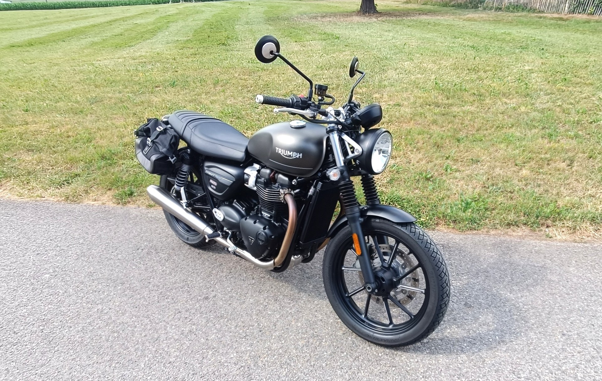TRIUMPH Street Twin 900 (35kW)-image-0