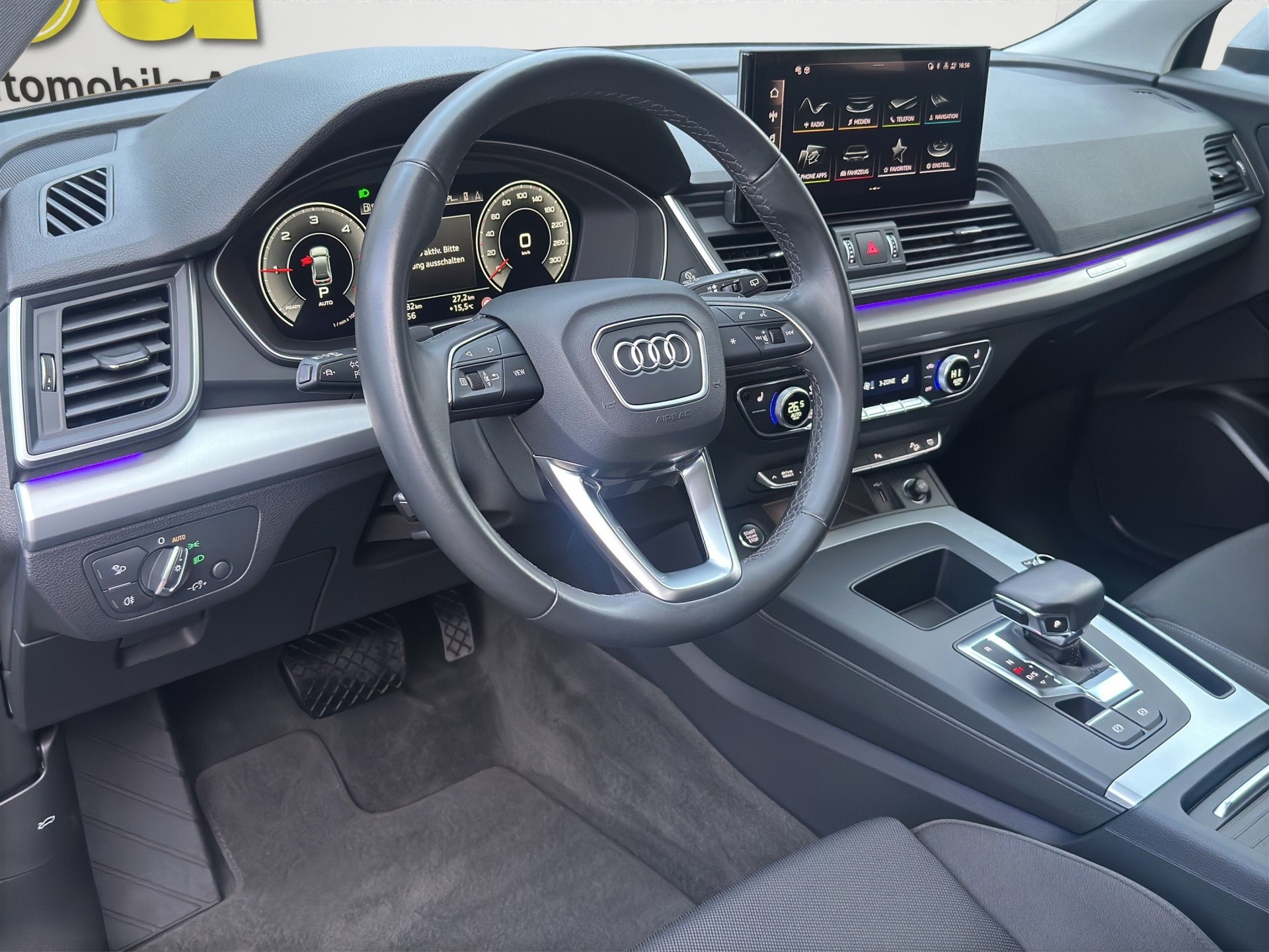 AUDI Q5 Sportback 40 TDI S line quattro 4x4-image-9