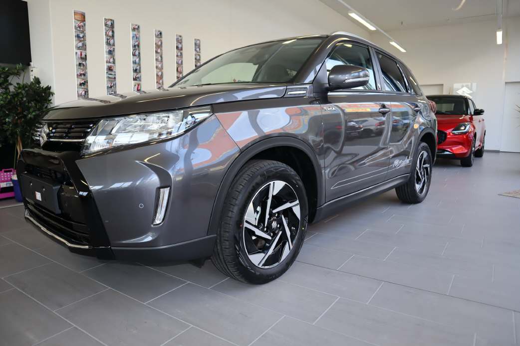 SUZUKI Vitara 1.5 Piz Sulai Top Hybrid 4x4
