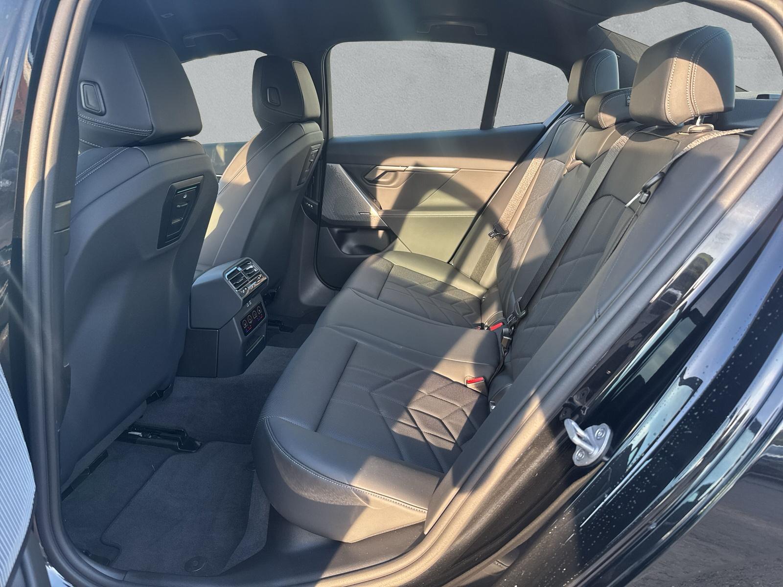 BMW i5 M60 xDrive Berline (CH) 📍-image-11