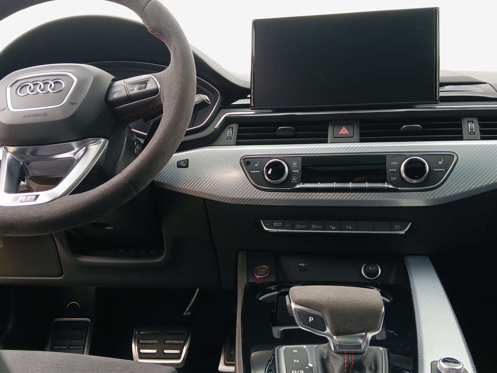 AUDI RS4 Avant quattro tiptronic-image-8