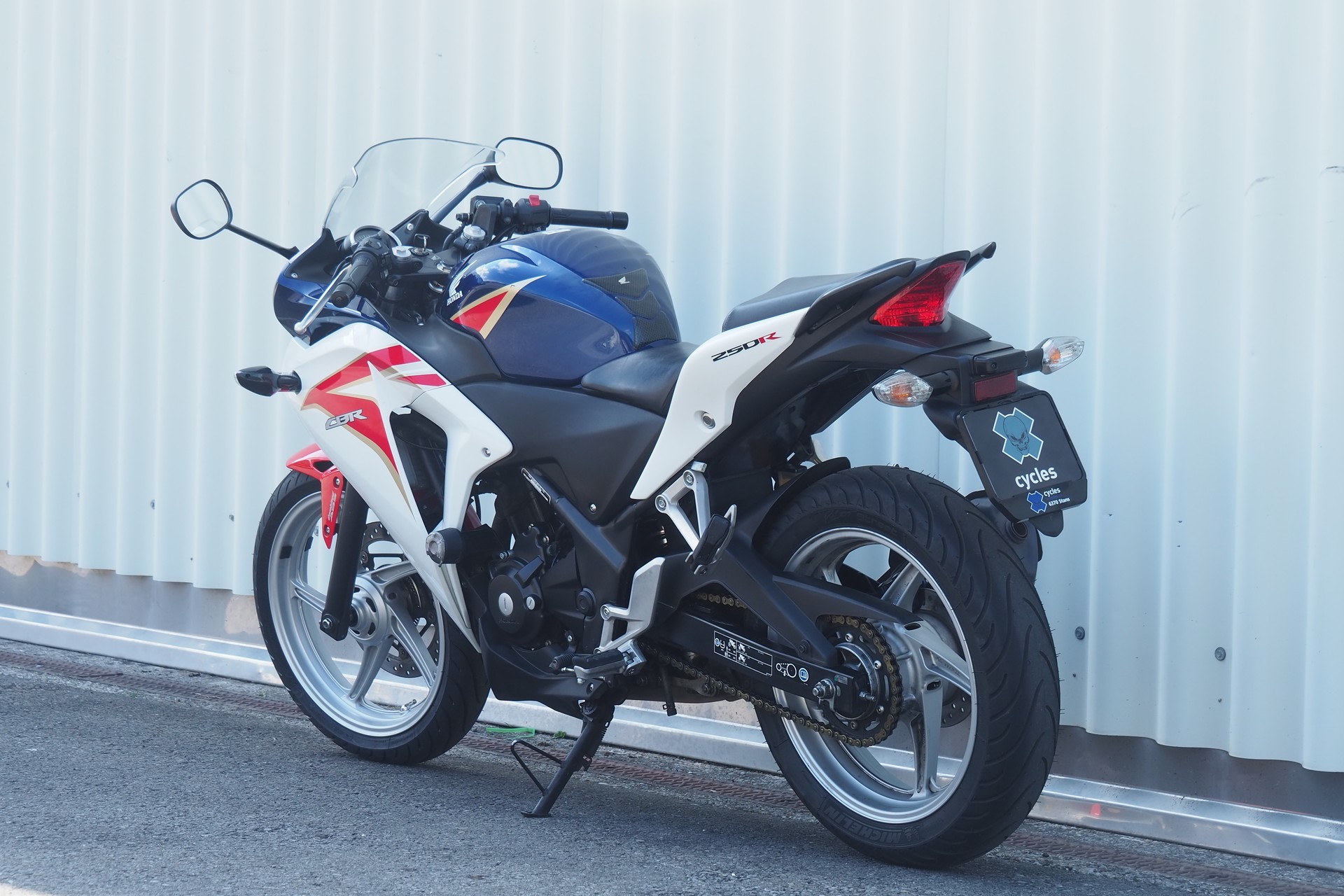 HONDA CBR 250 RA-image-5
