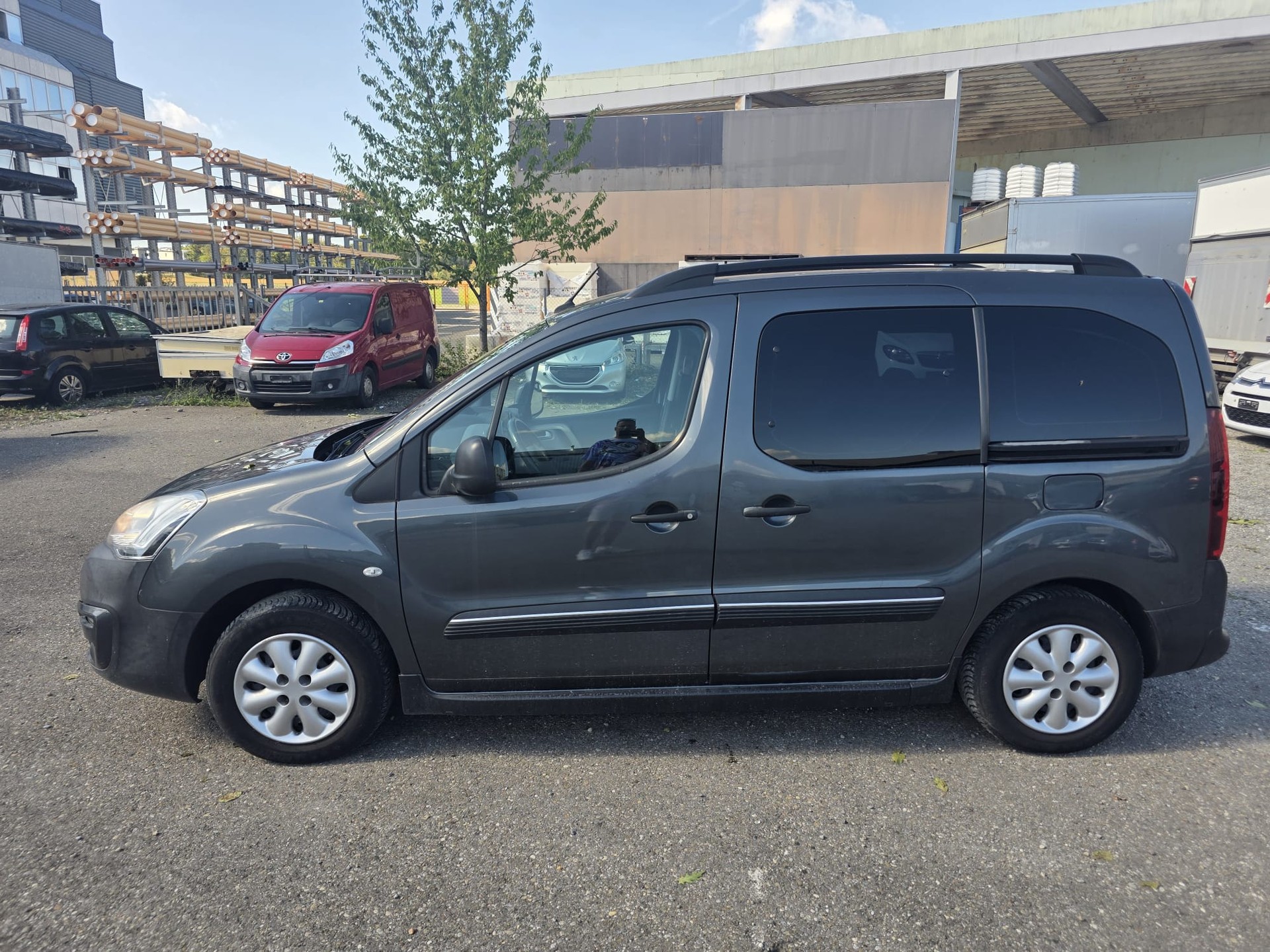PEUGEOT Partner 1.6 BlueHDi Active-showroom-element-3