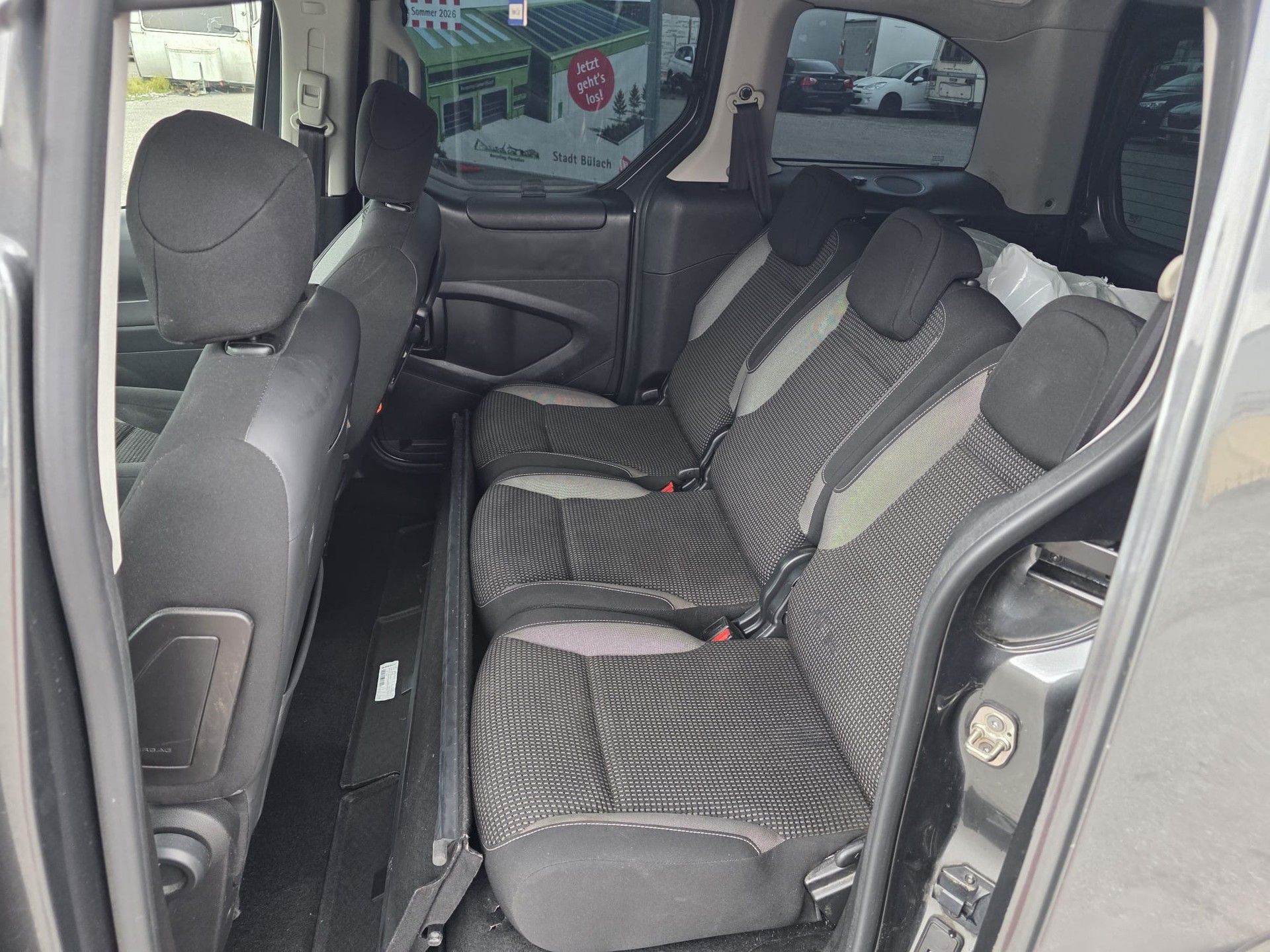 PEUGEOT Partner 1.6 BlueHDi Active-image-7