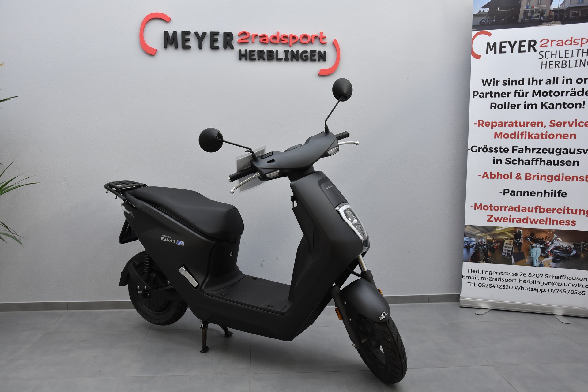HONDA EM1-E Sommeraktion bis 30.9.26-showroom-element-1
