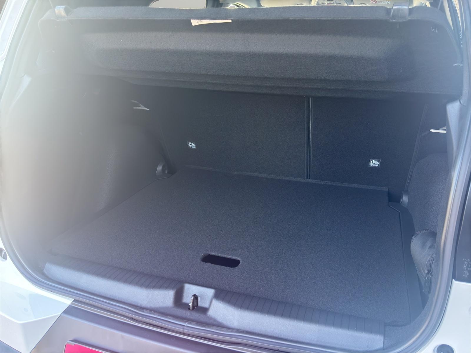 CITROEN C3 Aircross 1.2 Hybrid 145 Tonic+-image-17