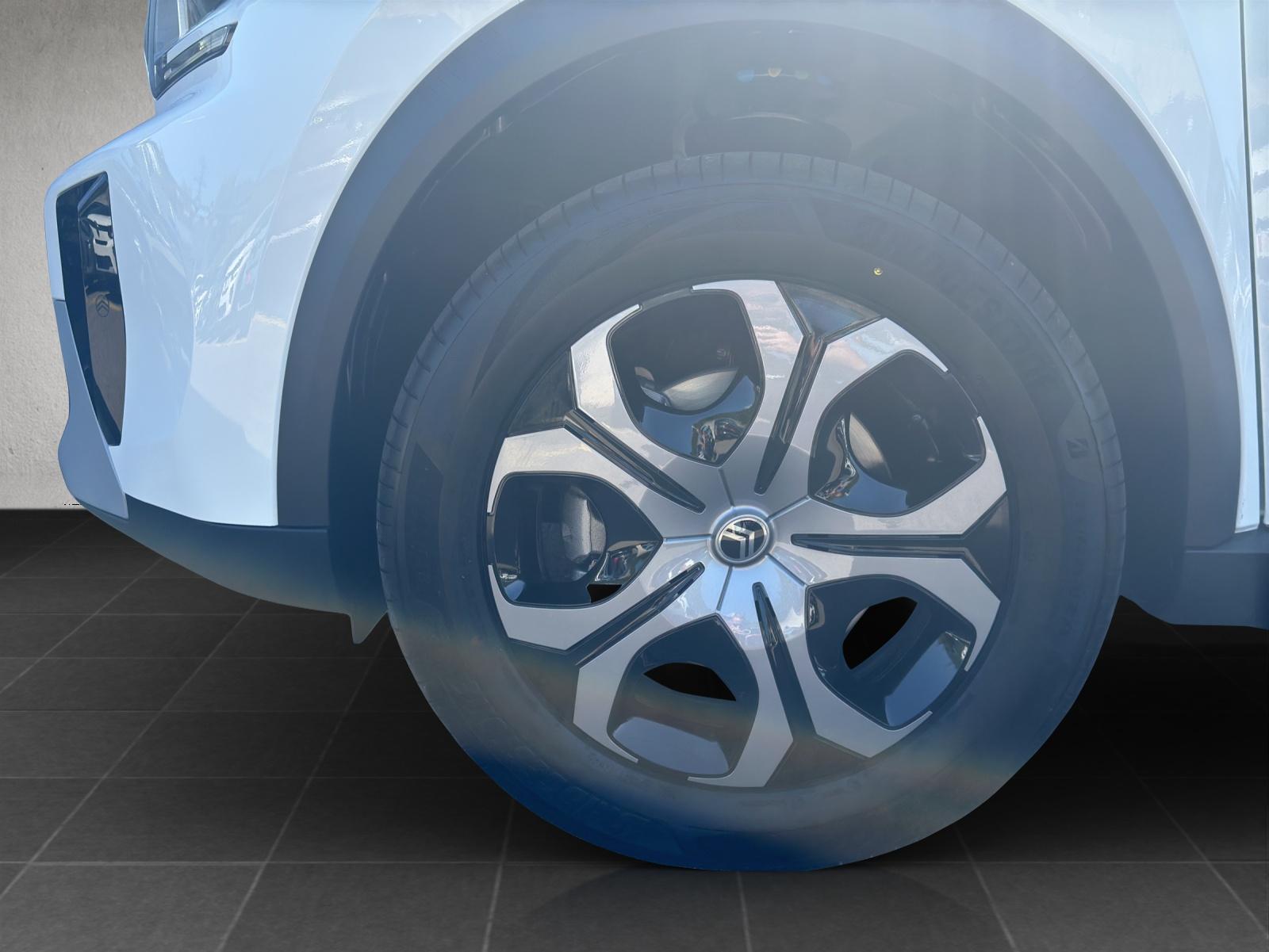 CITROEN C3 Aircross 1.2 Hybrid 145 Tonic+-image-18