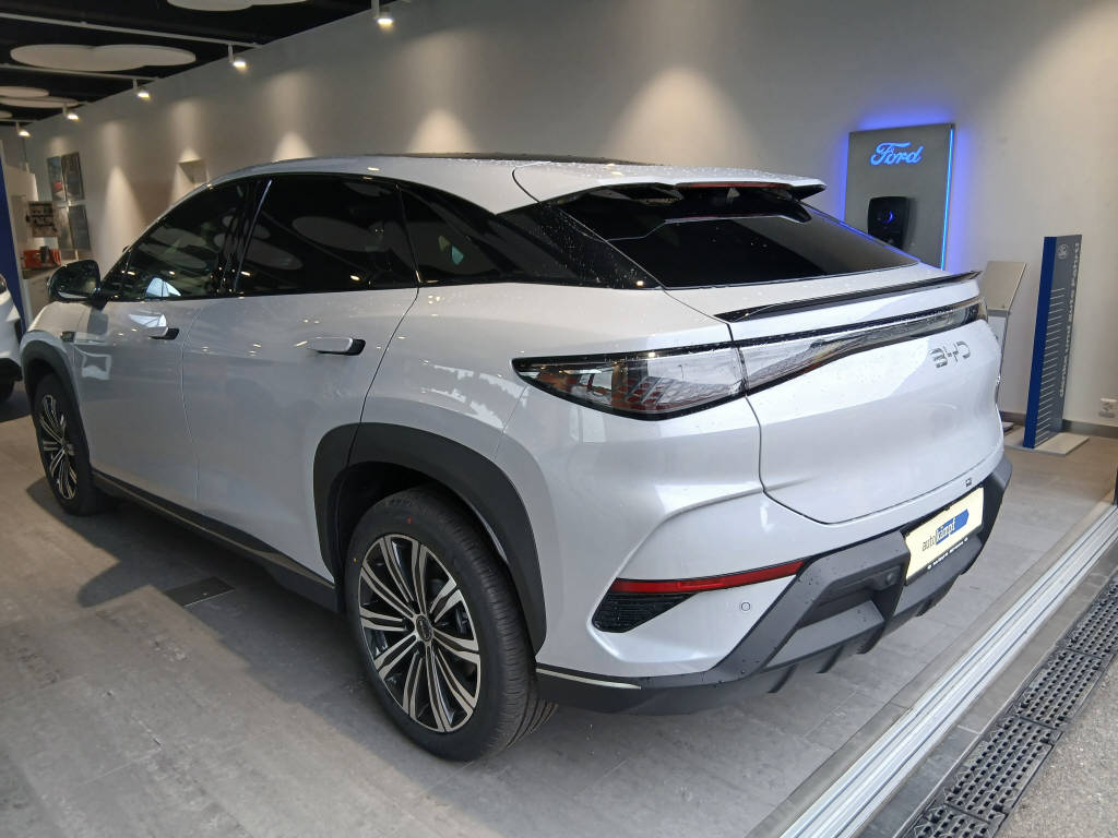 BYD Sealion 7 Comfort-showroom-element-3