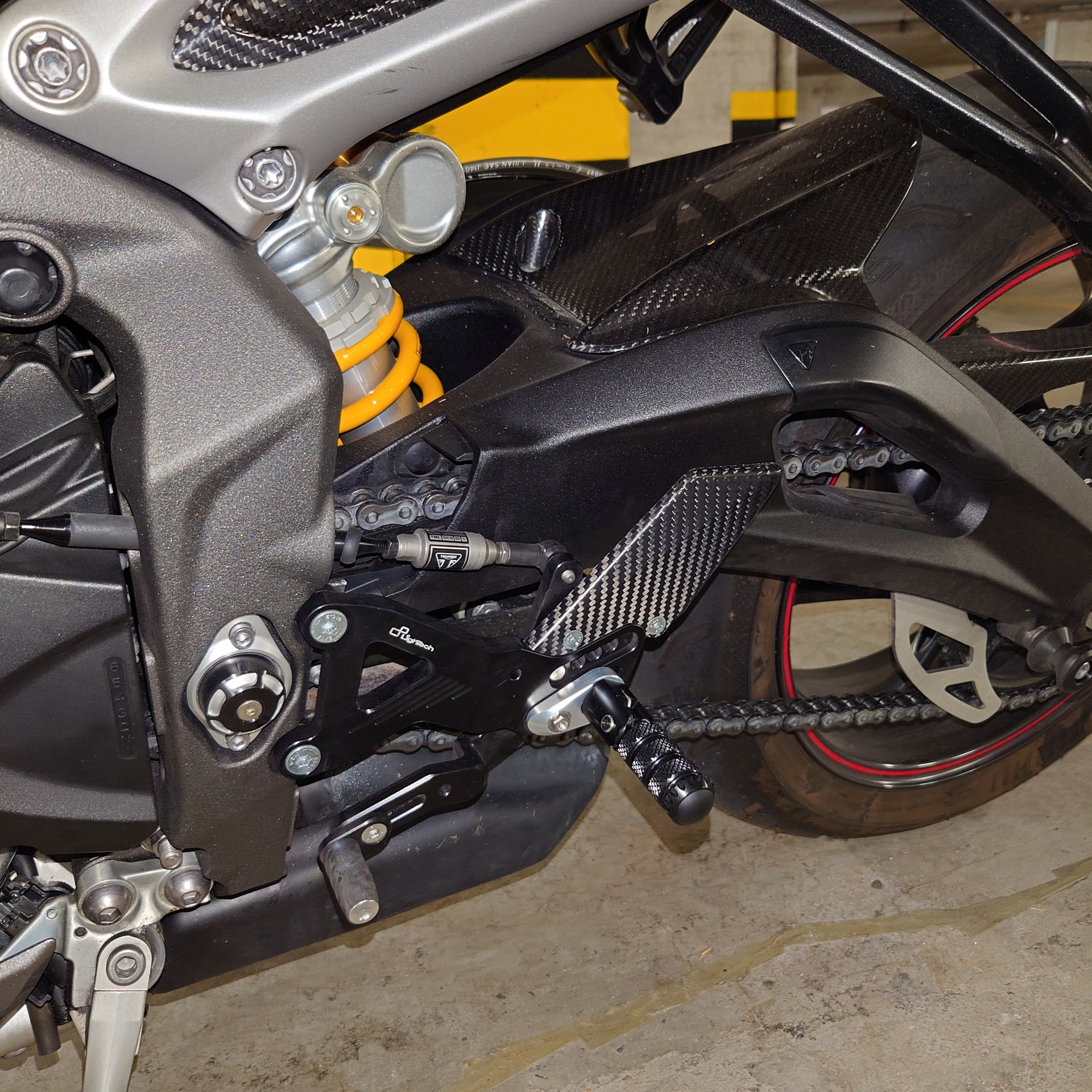 TRIUMPH Street Triple RS 765 ABS-image-4