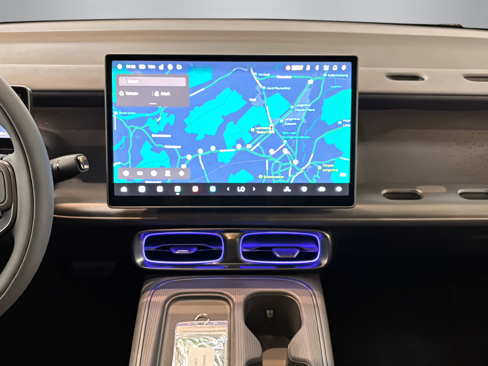 LEAPMOTOR B05 EV-image-5
