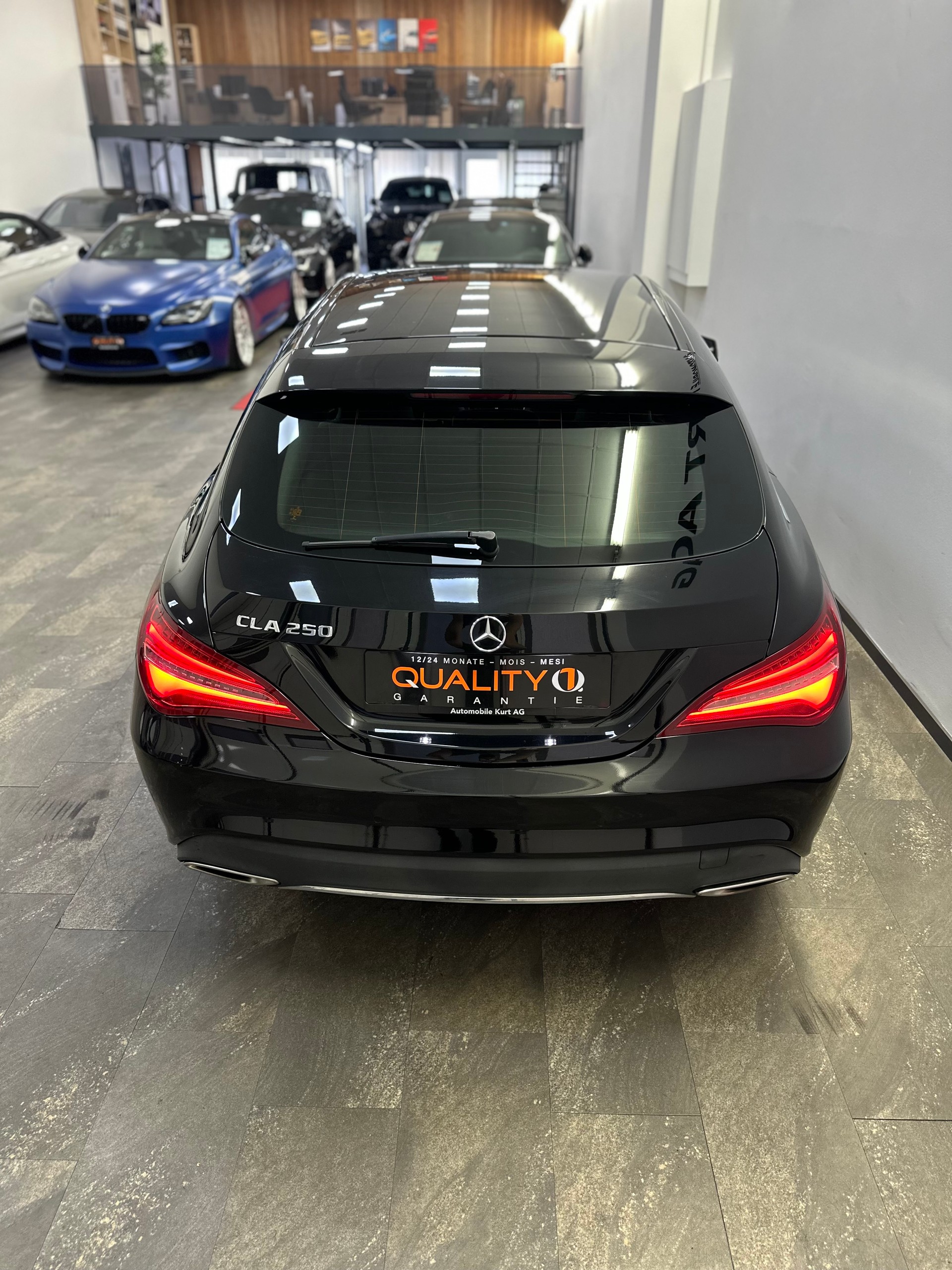 MERCEDES-BENZ CLA Shooting Brake 250 Urban 7G-DCT-image-4