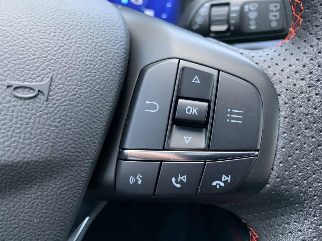 FORD Kuga 2.5 Hybrid ST-Line X 4x4-image-7