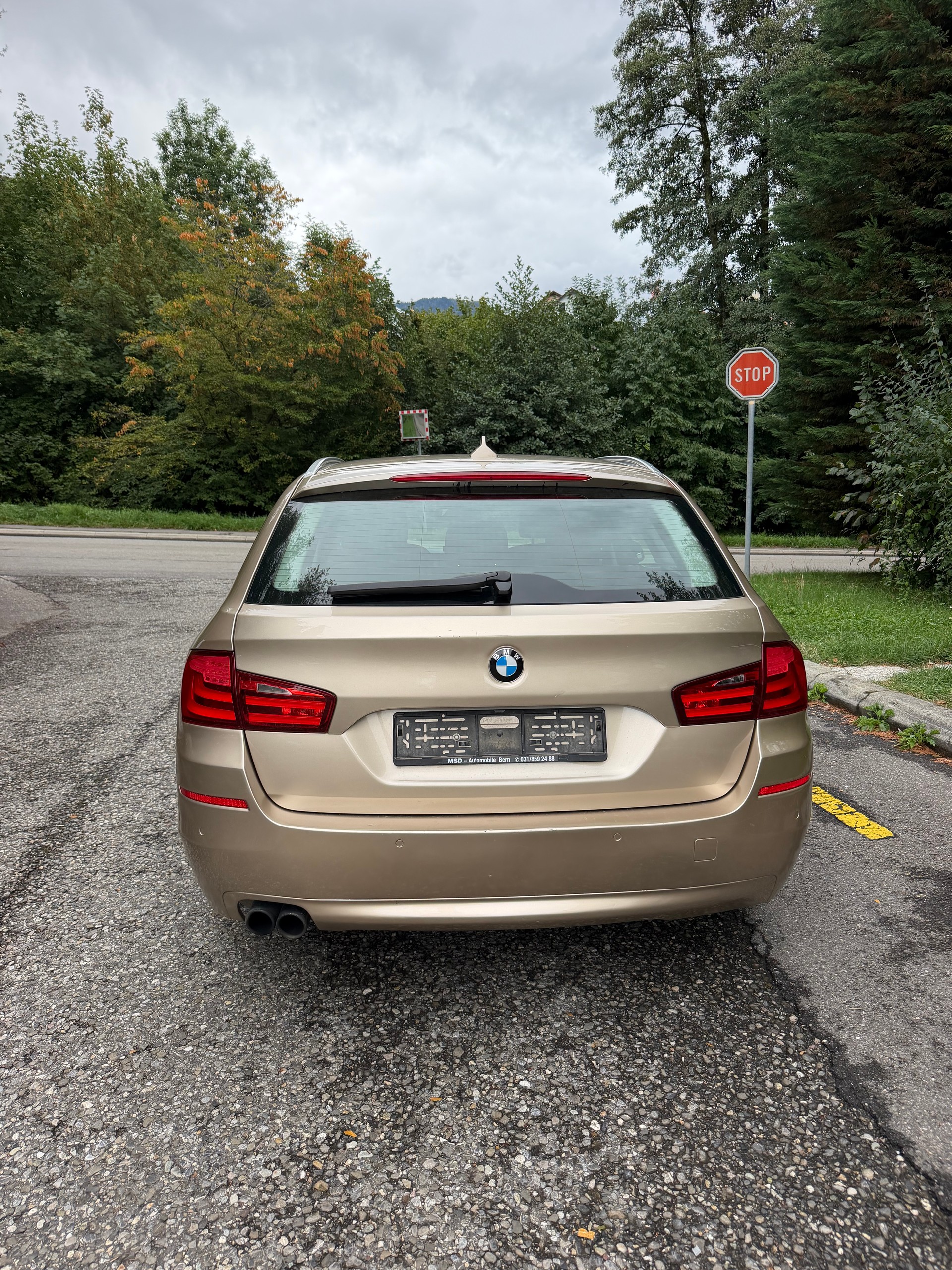 BMW 528i xDrive Touring Steptronic-image-4