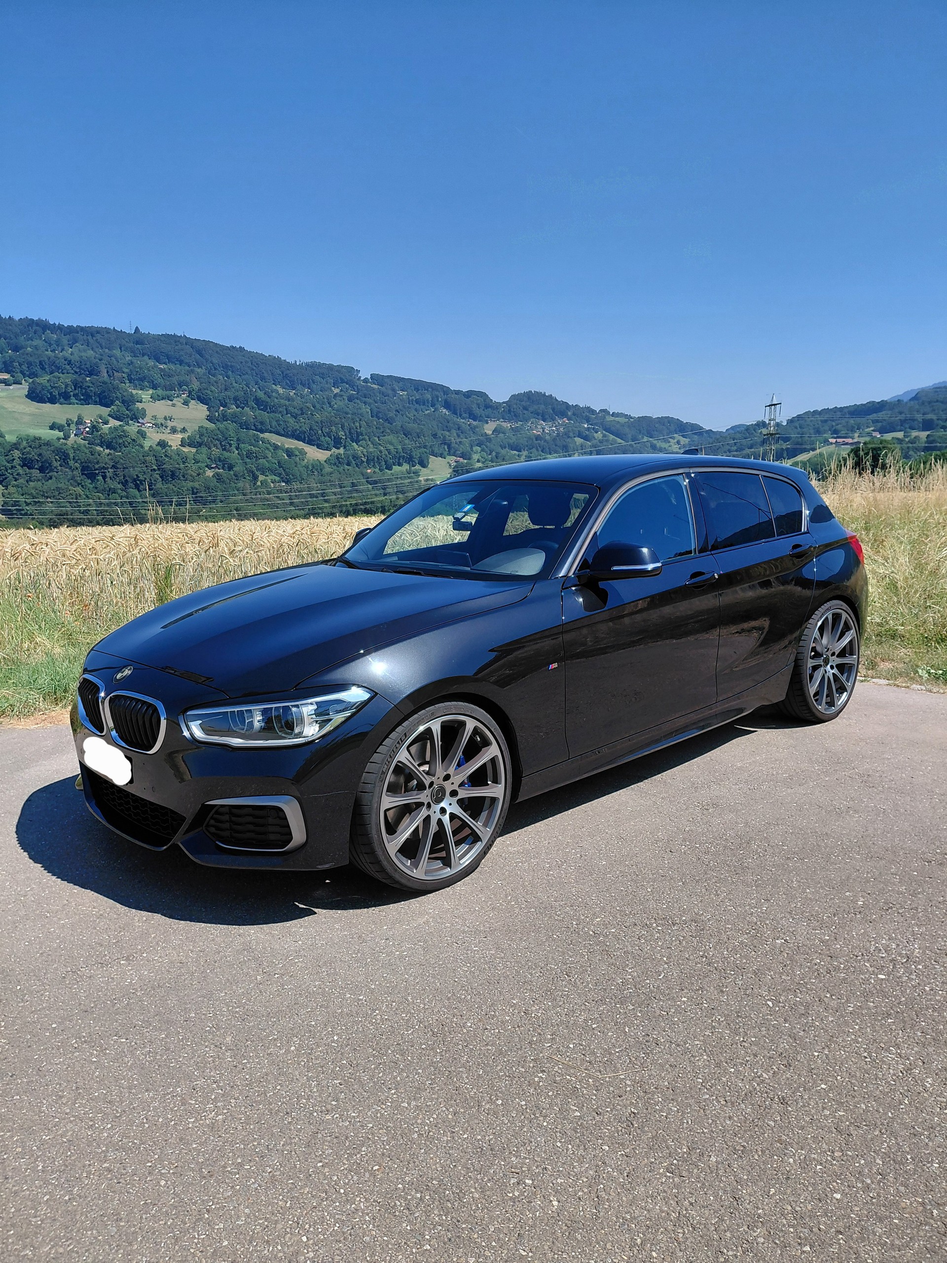 BMW M140i xDrive-image-5