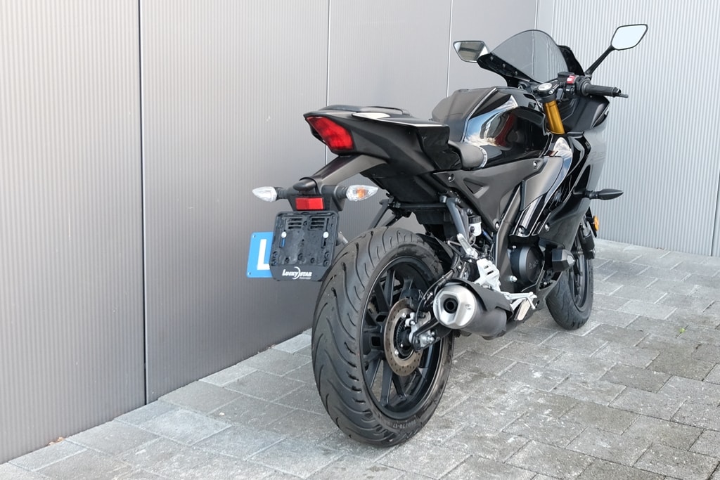 YAMAHA YZF-R125 ABS-image-3