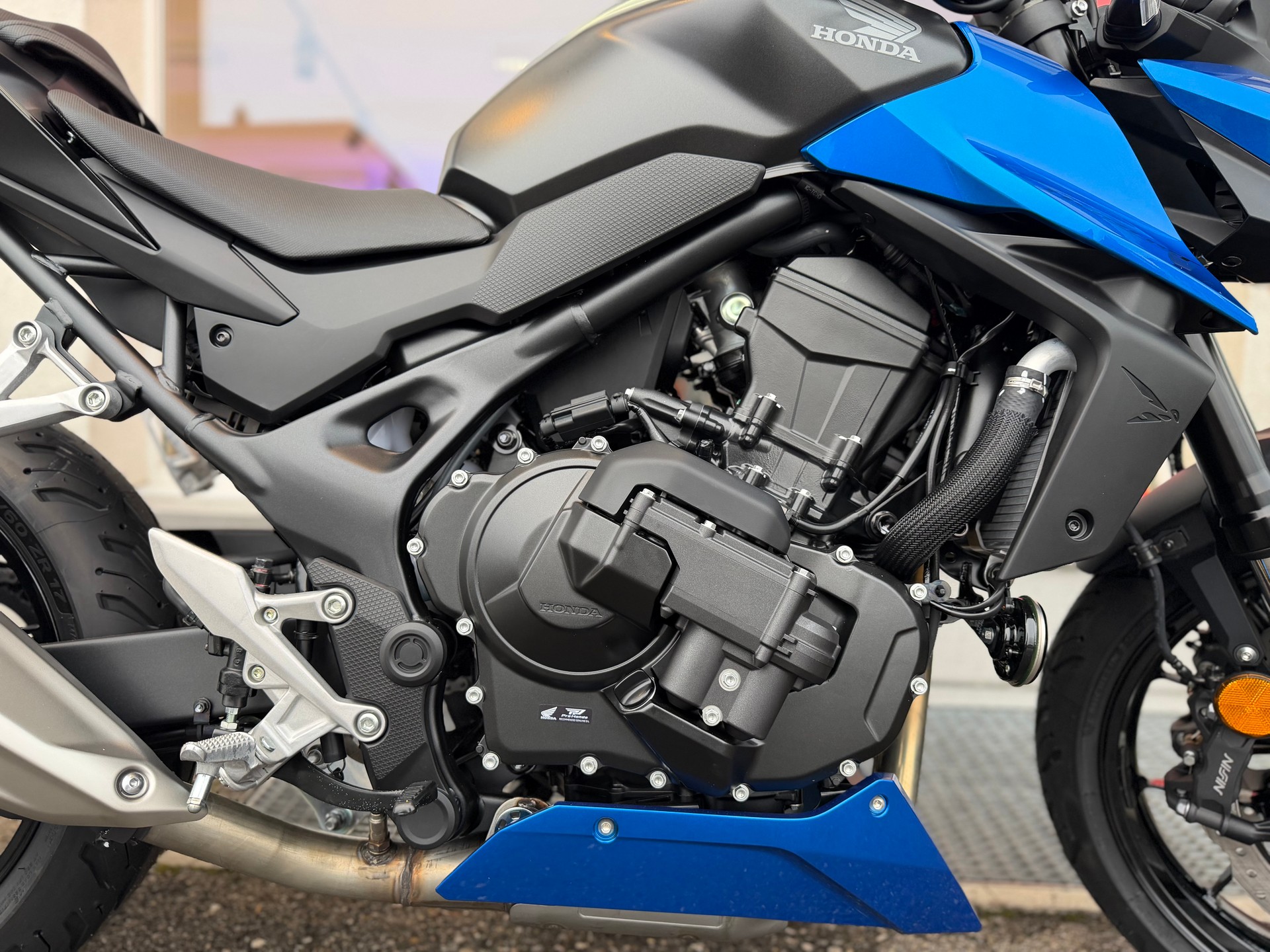HONDA CB 750 Hornet E-Clutch *** 2027 ***-image-3