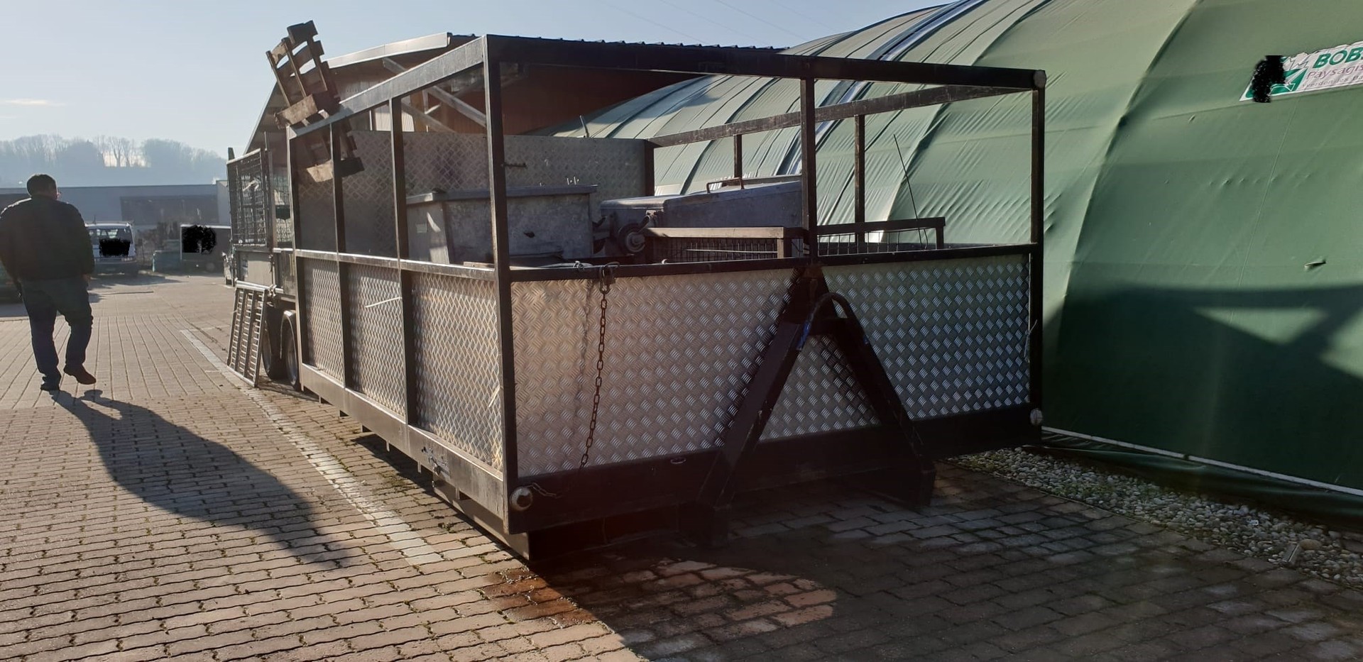 ISUZU NPR 75 - P 75 H-image-12
