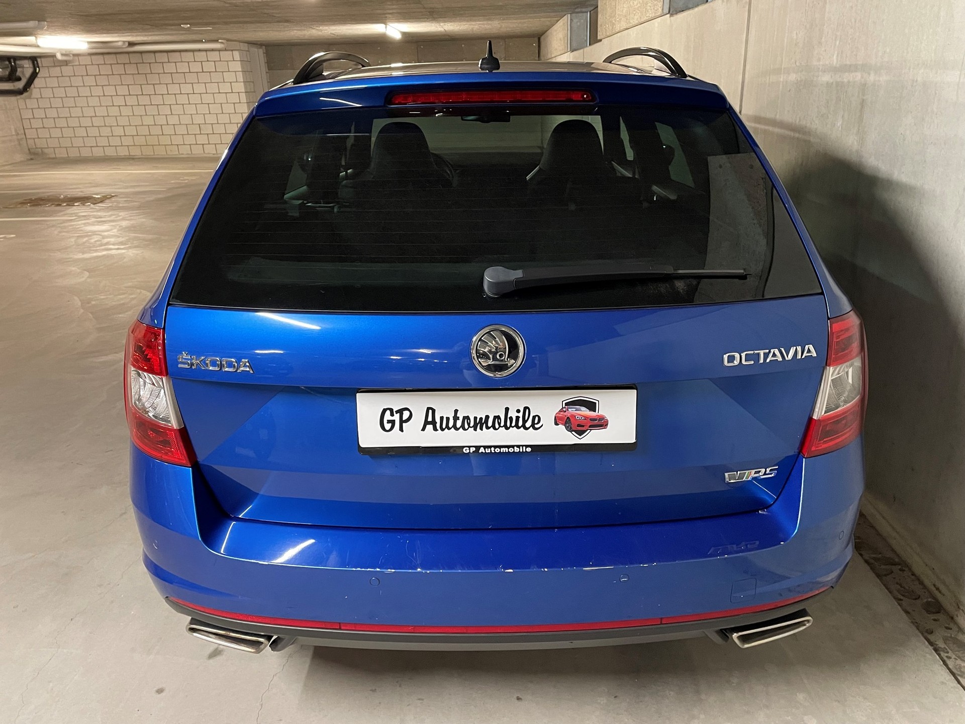 SKODA Octavia Combi 2.0 TDI RS DSG-image-7