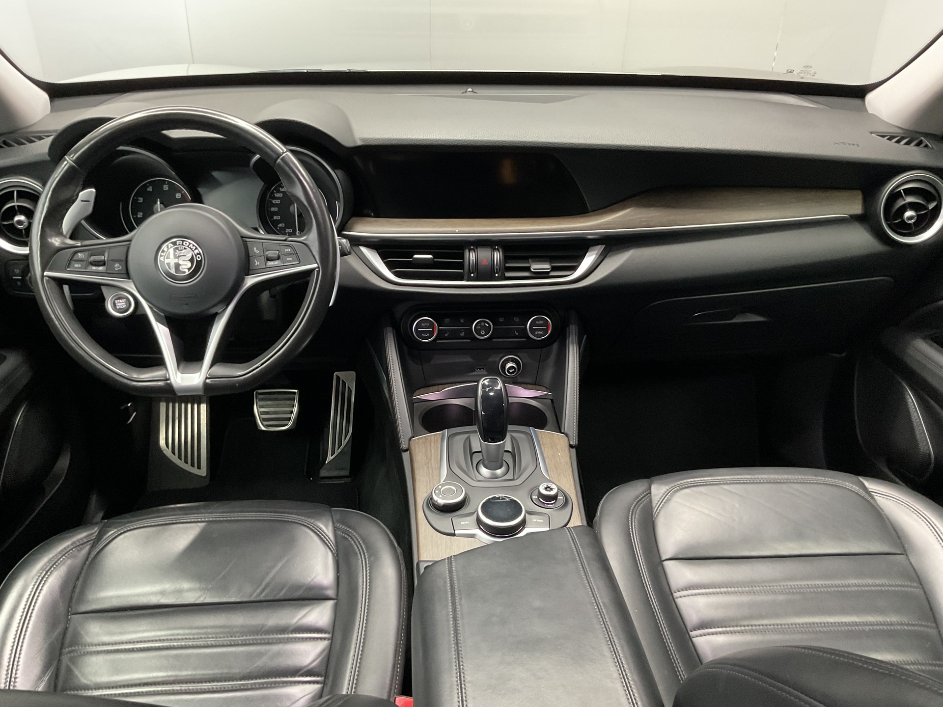 ALFA ROMEO Stelvio 2.0 First Edition Q4 Automatic-image-7