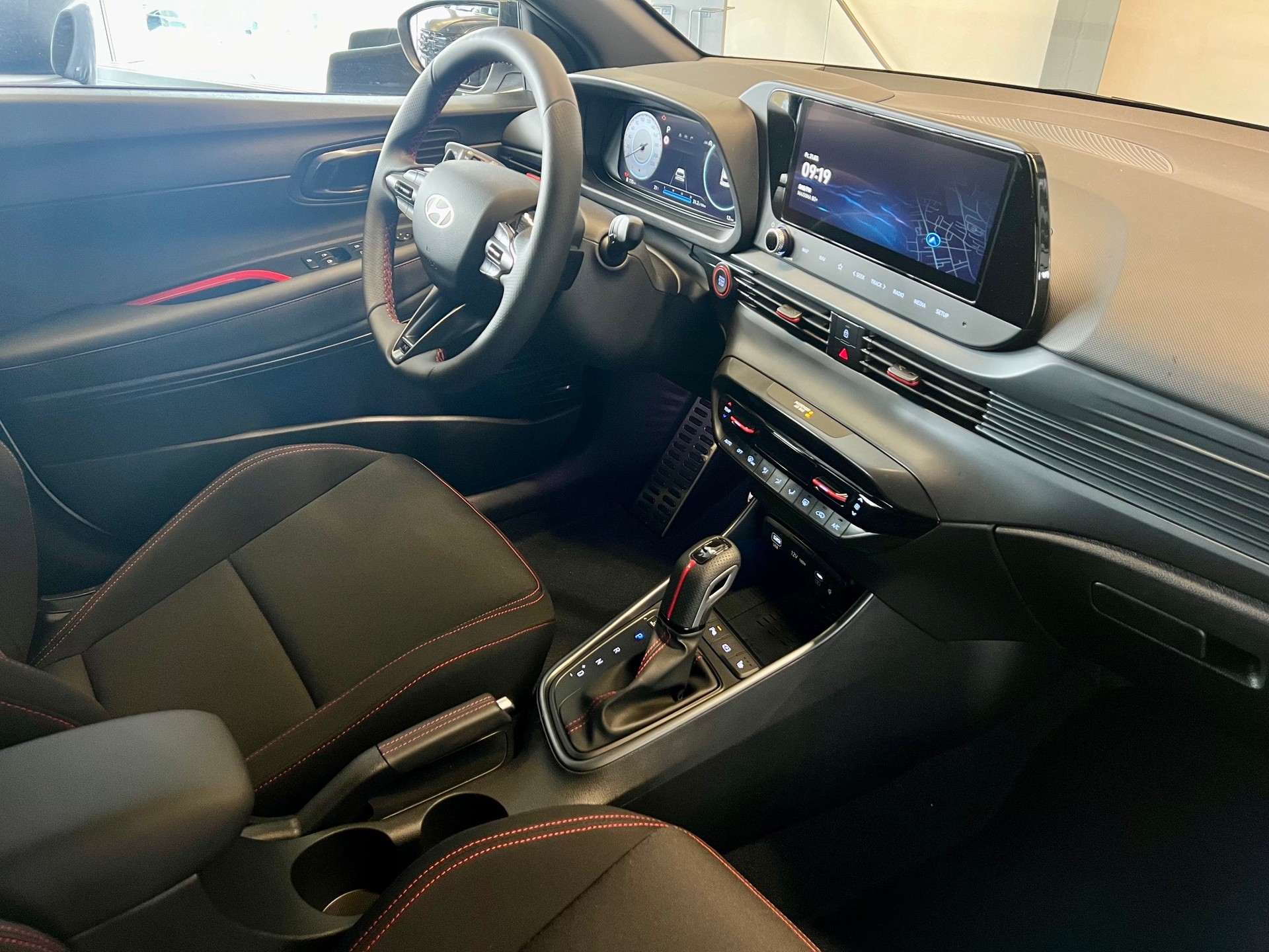HYUNDAI i20 1.0 T-GDi N-Line DCT-image-6