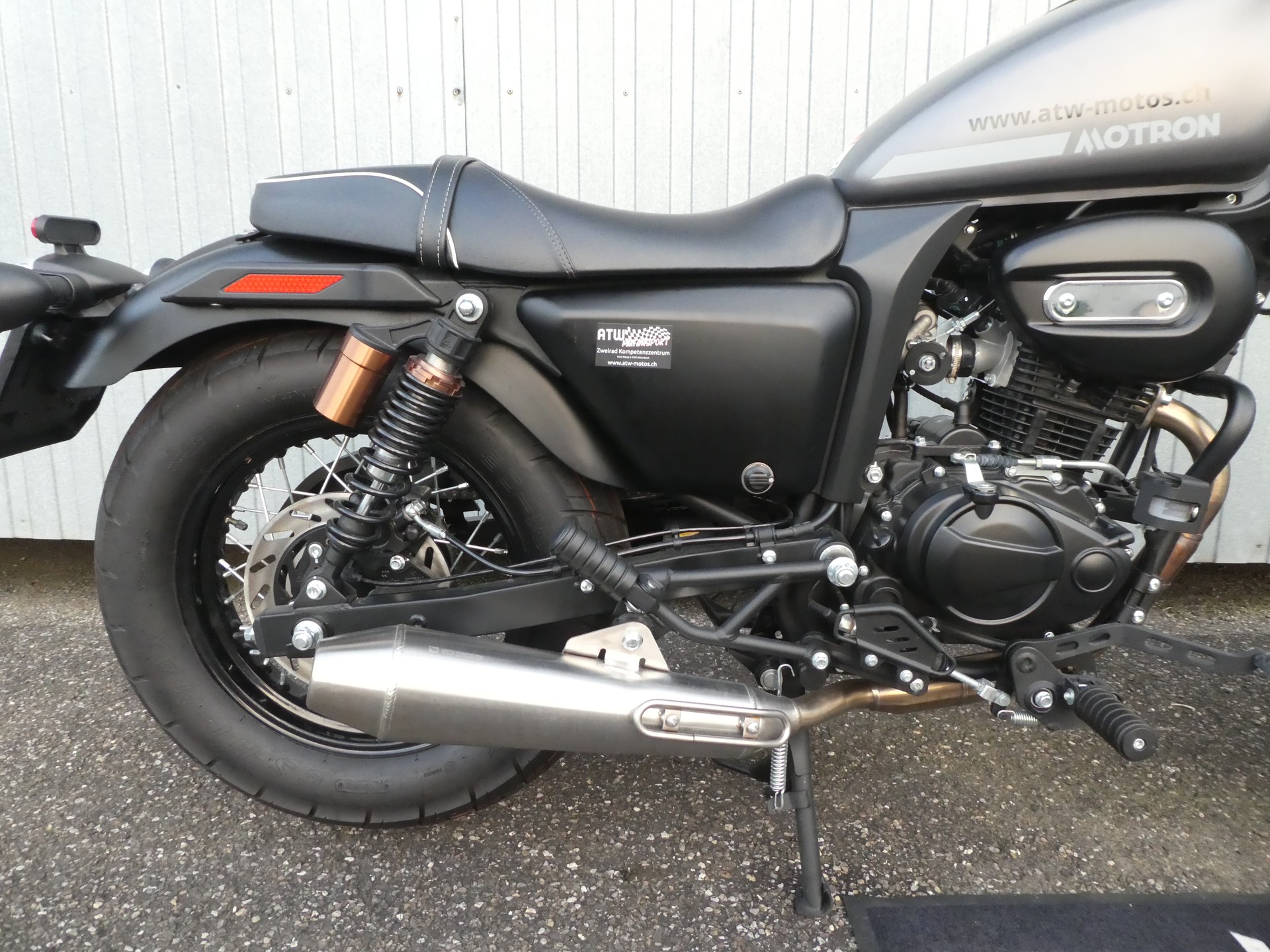 MOTRON REVOLVER 125-image-8