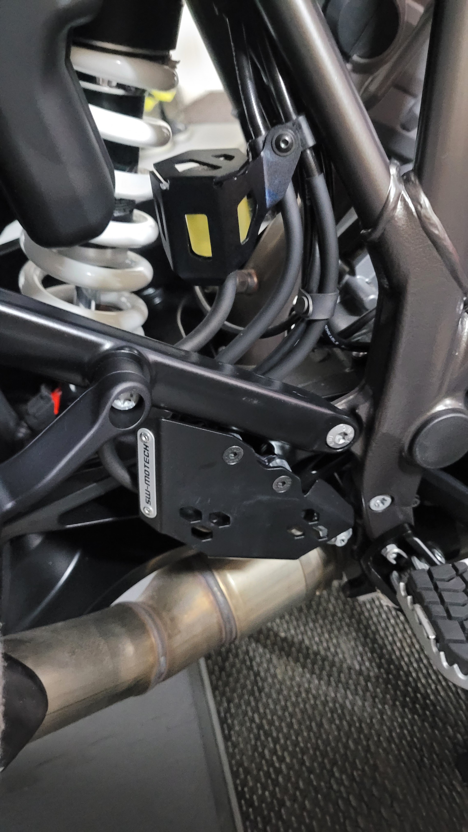 KTM 1290 Super Adventure S ABS-image-10