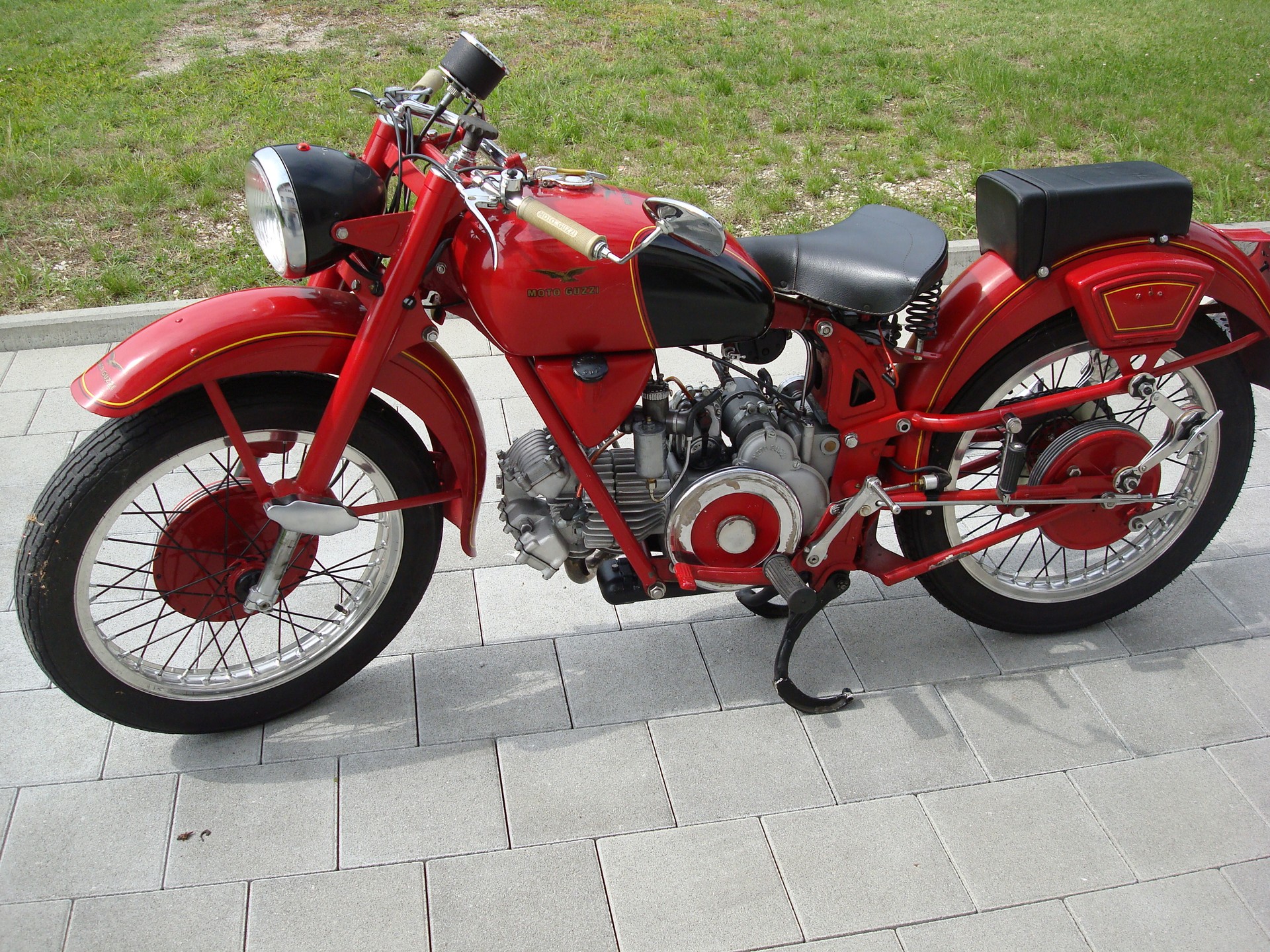 MOTO GUZZI Airone sport