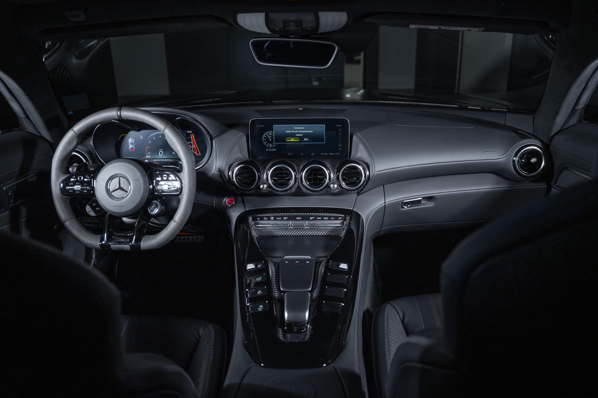 MERCEDES-BENZ AMG GT C Coupé-image-14