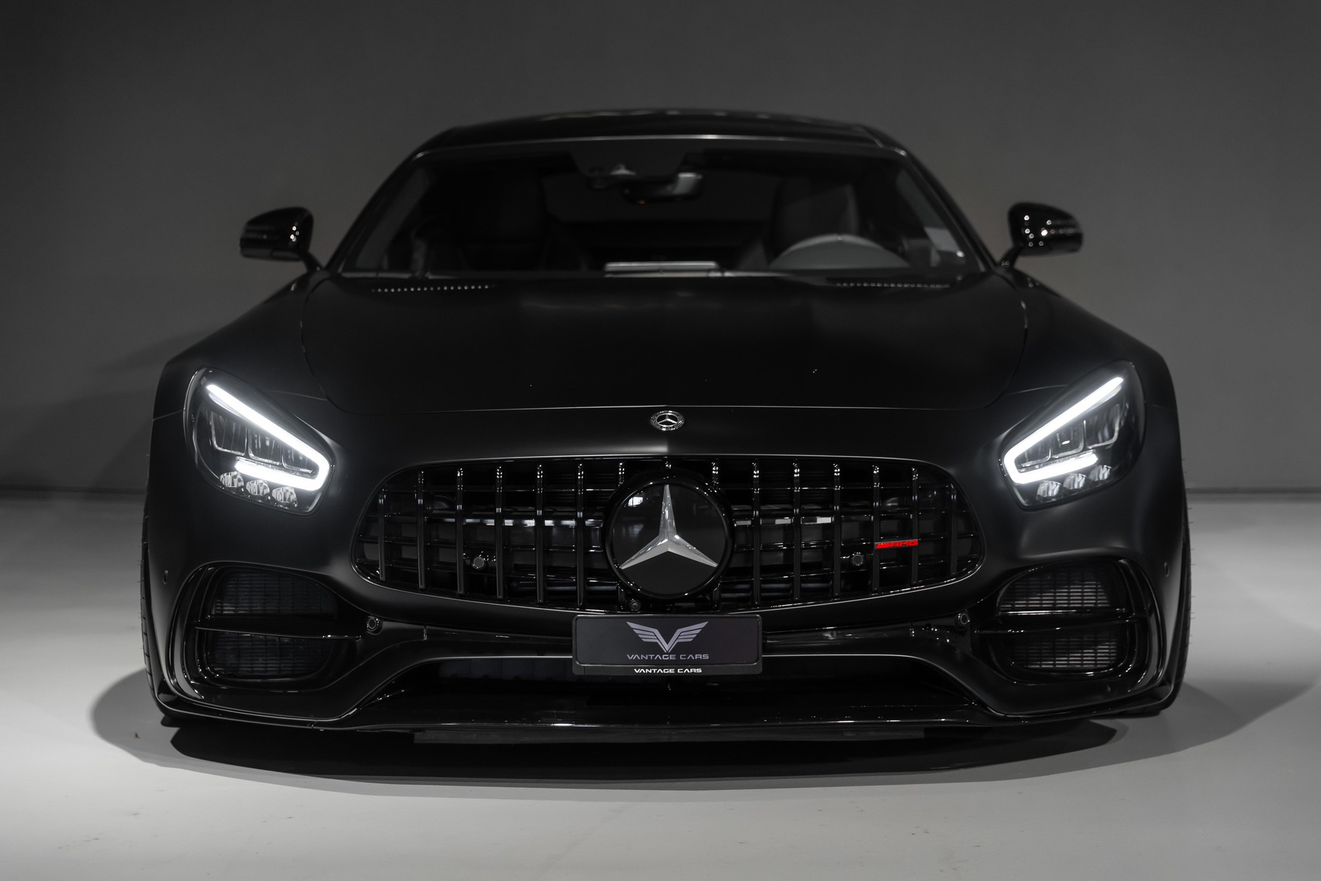 MERCEDES-BENZ AMG GT C Coupé-showroom-element-3