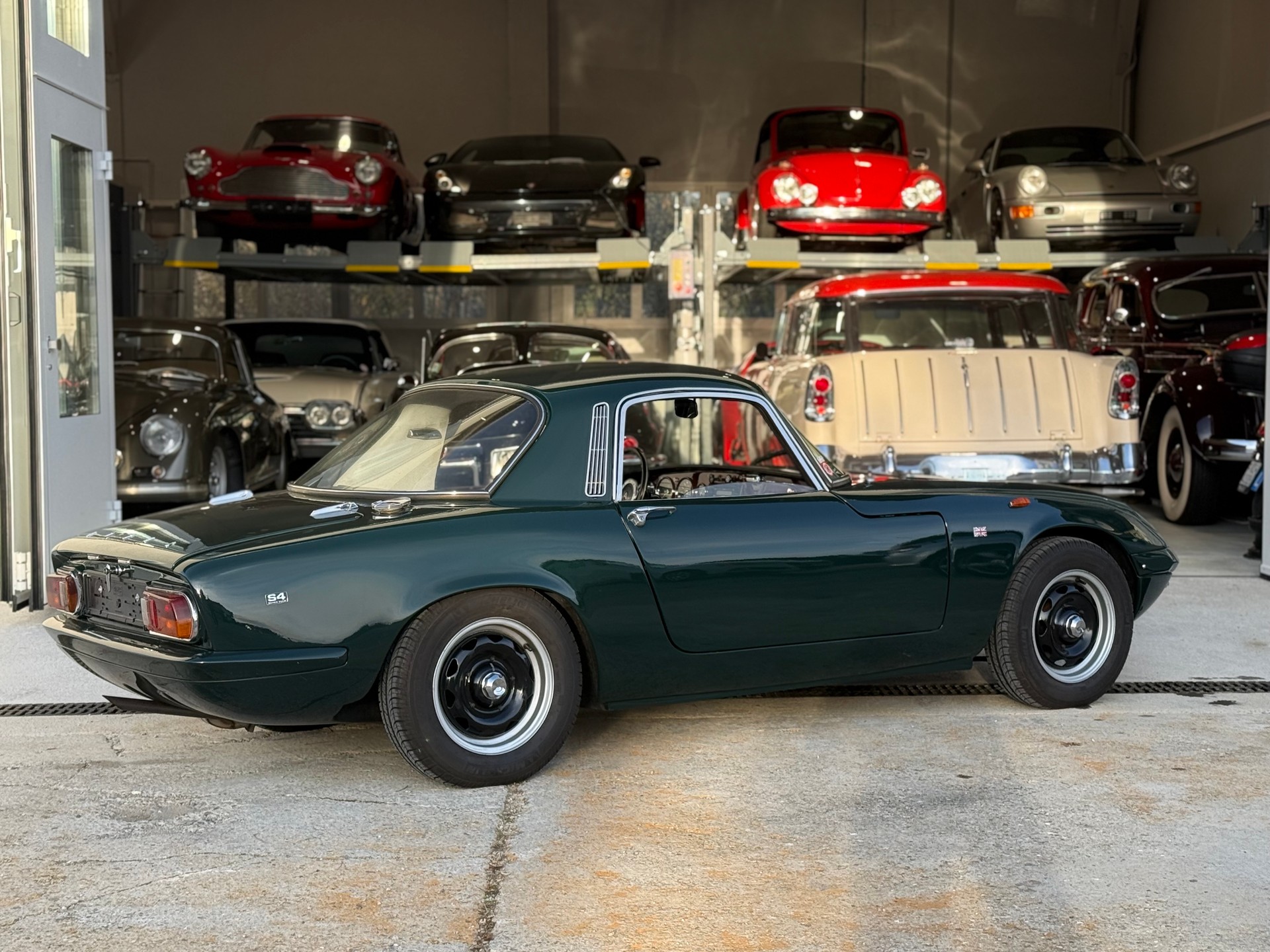 LOTUS ELAN-image-5