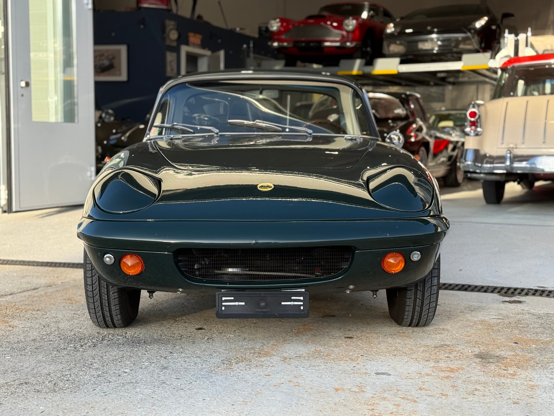 LOTUS ELAN-image-2