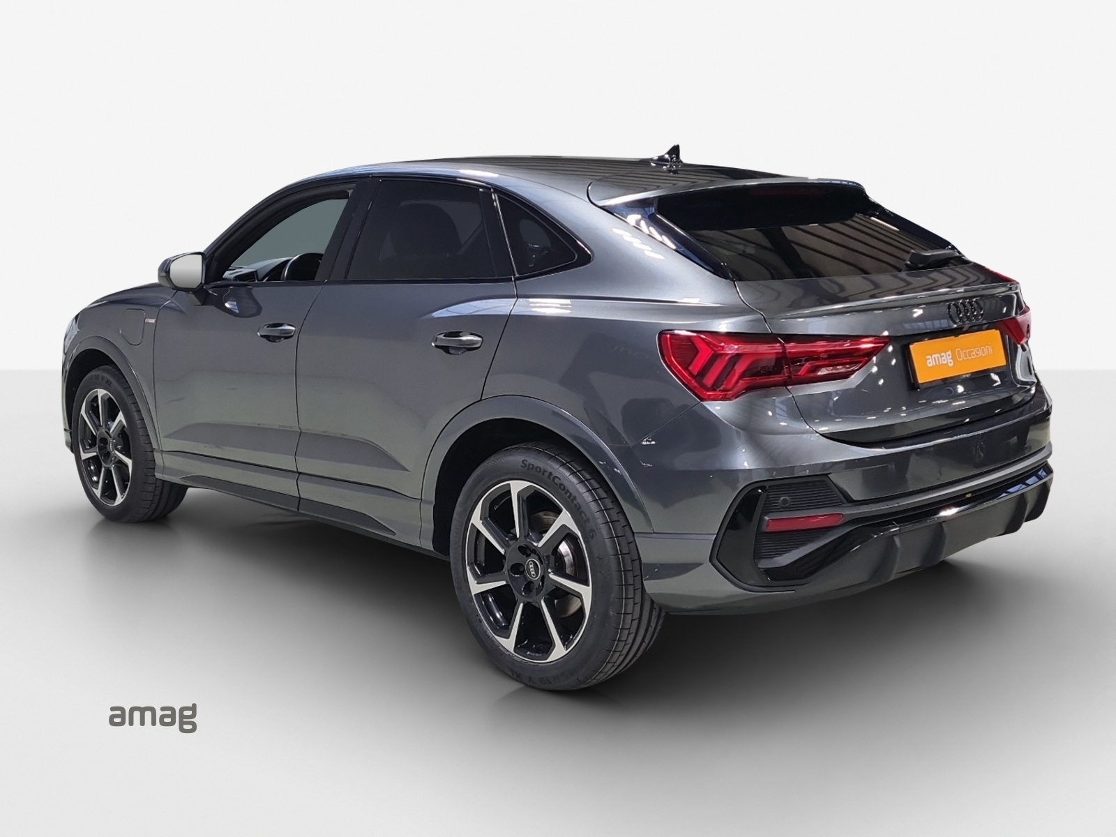 AUDI Q3 Sportback 45 TFSI e S line Attraction S-tronic-showroom-element-3