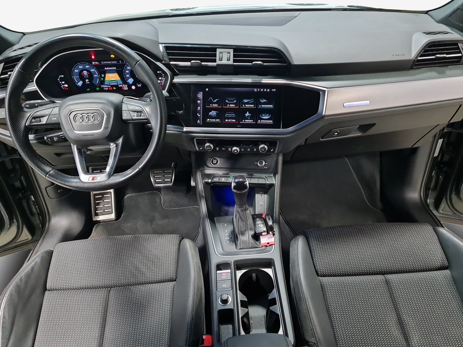 AUDI Q3 Sportback 45 TFSI e S line Attraction S-tronic-image-9