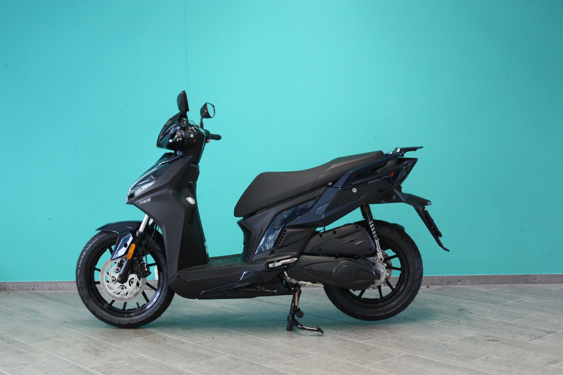 KYMCO Agility S 125i ABS Topcase-image-6