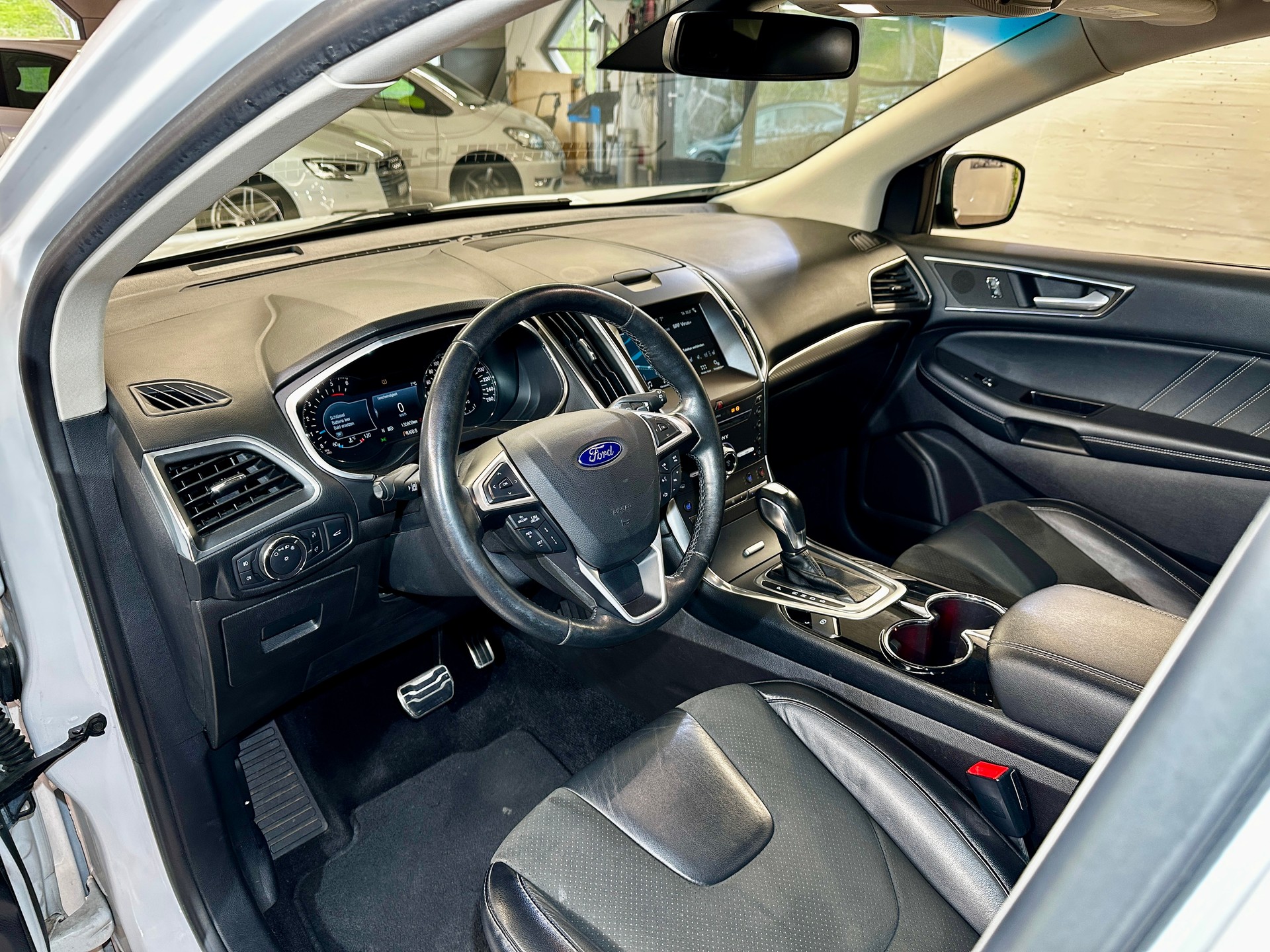 FORD Edge 2.0 TDCi Sport 4WD PowerShift-image-11