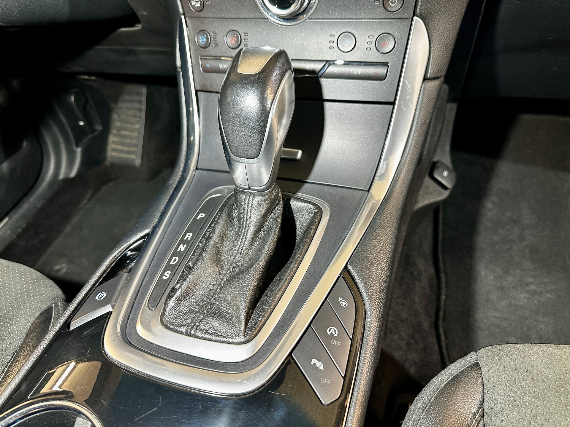 FORD Edge 2.0 TDCi Sport 4WD PowerShift-image-23