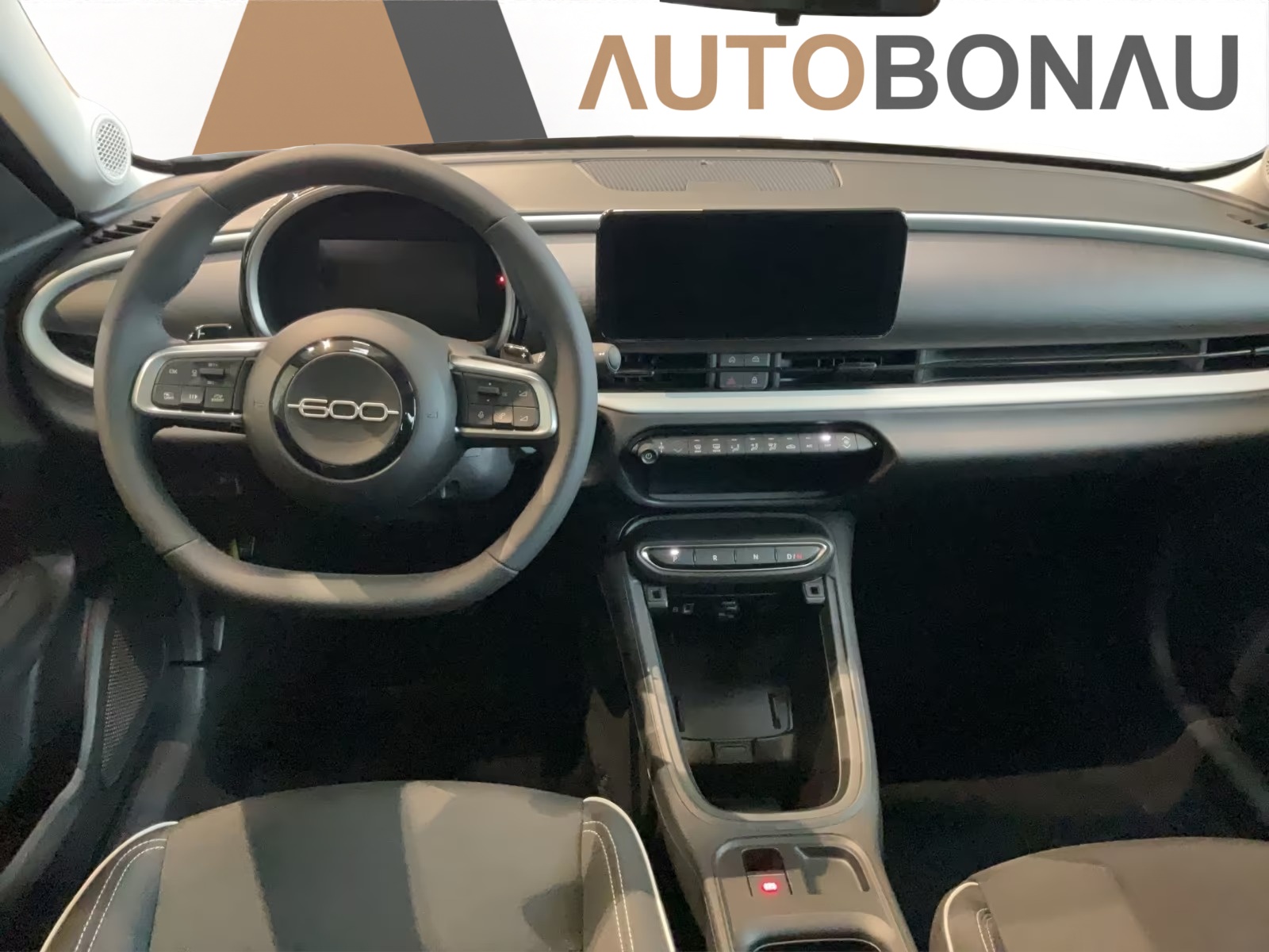 FIAT 600 1.2 Hybrid MHEV 145 Cult-image-9