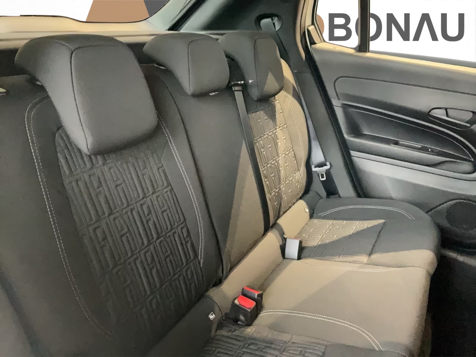 FIAT 600 1.2 Hybrid MHEV 145 Cult-image-27