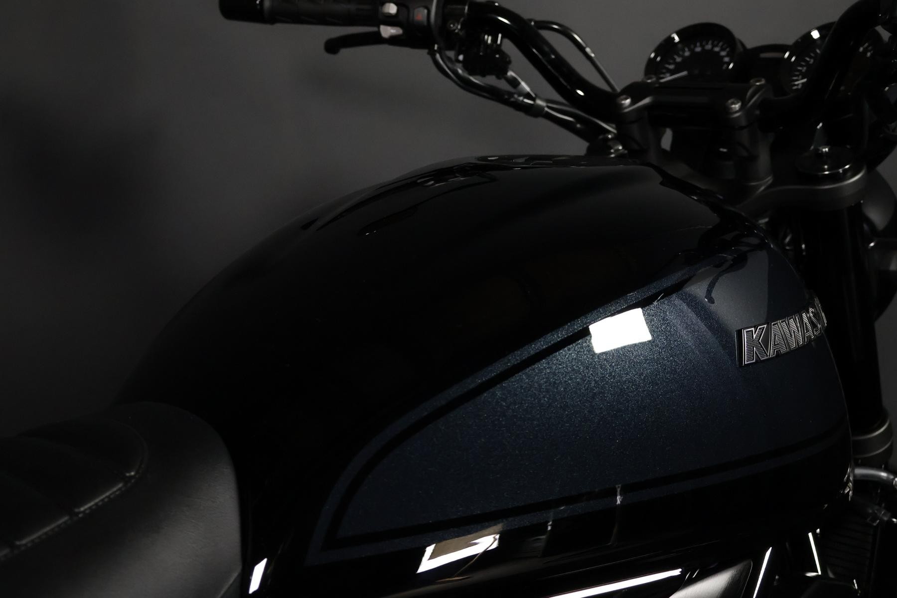 KAWASAKI Z 900 RS (85(70/35 KW) Black Ball Edition-image-8
