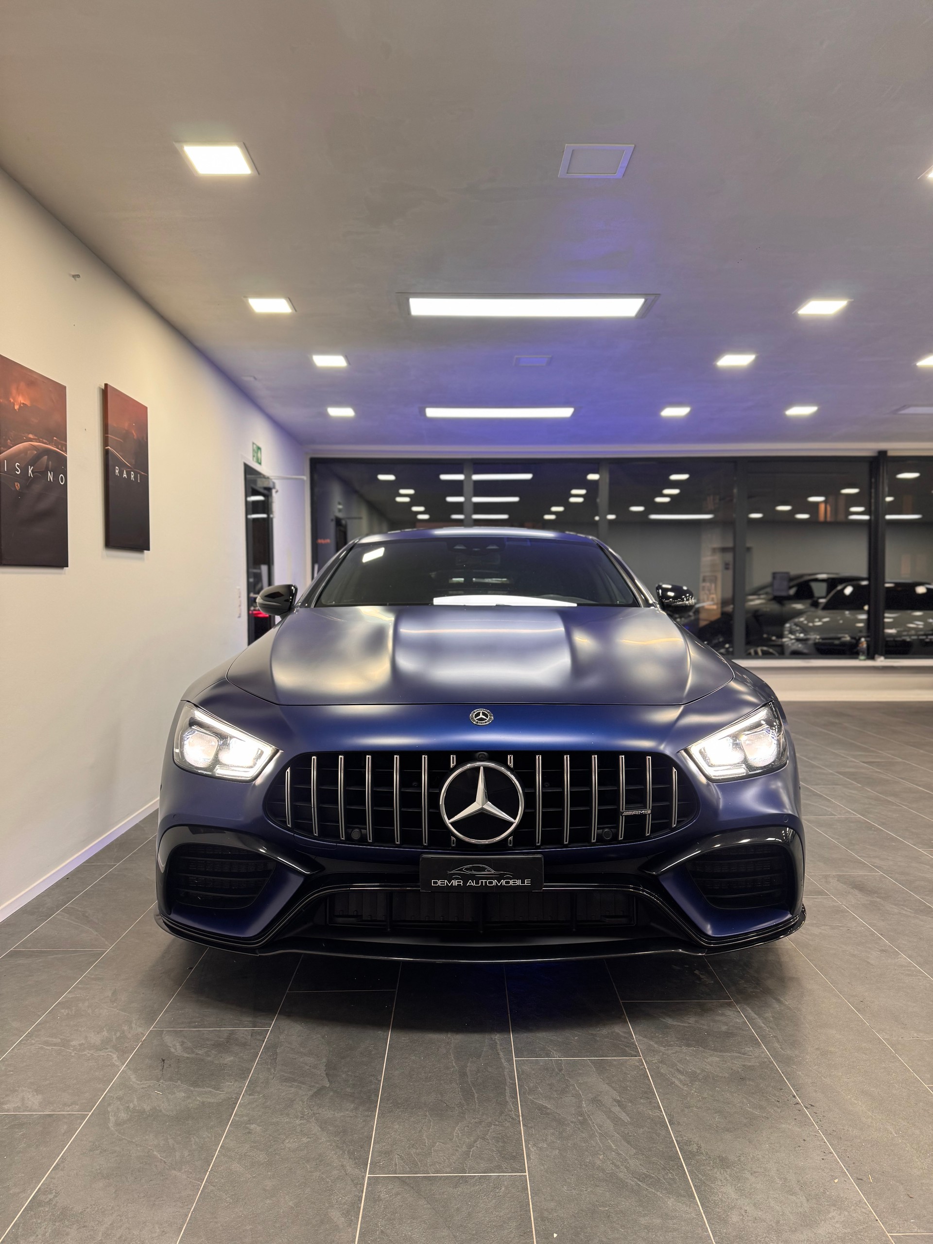 MERCEDES-BENZ AMG GT 4 63 S 4Matic+ Speedshift MCT *Keramikbremsen / Aerodynamikpaket / Schalensitze / 4 Sitzer Fond / Steinschlagschutzfolie*-image-1