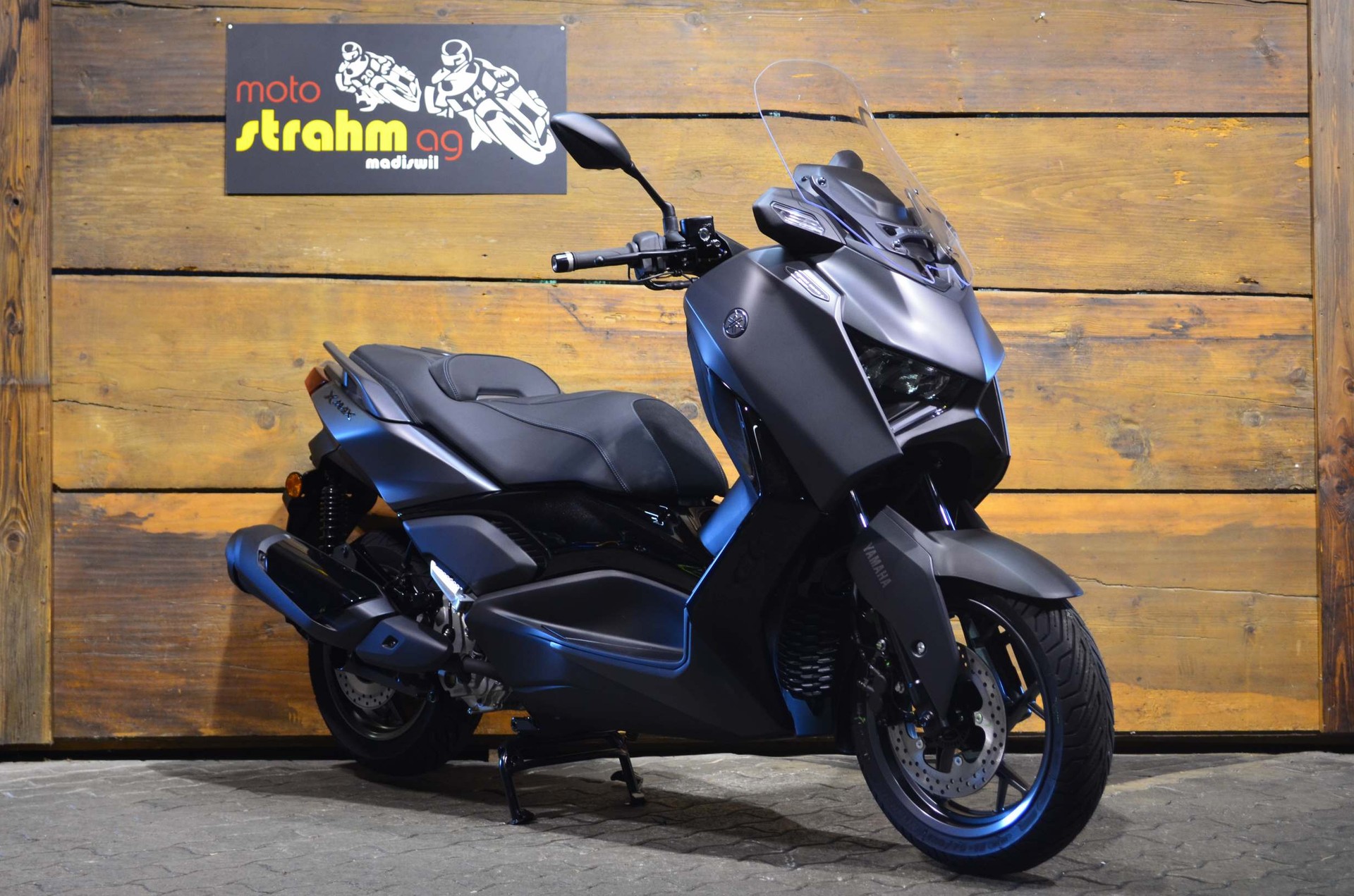 YAMAHA XMAX 300 Tech MAX+-image-0