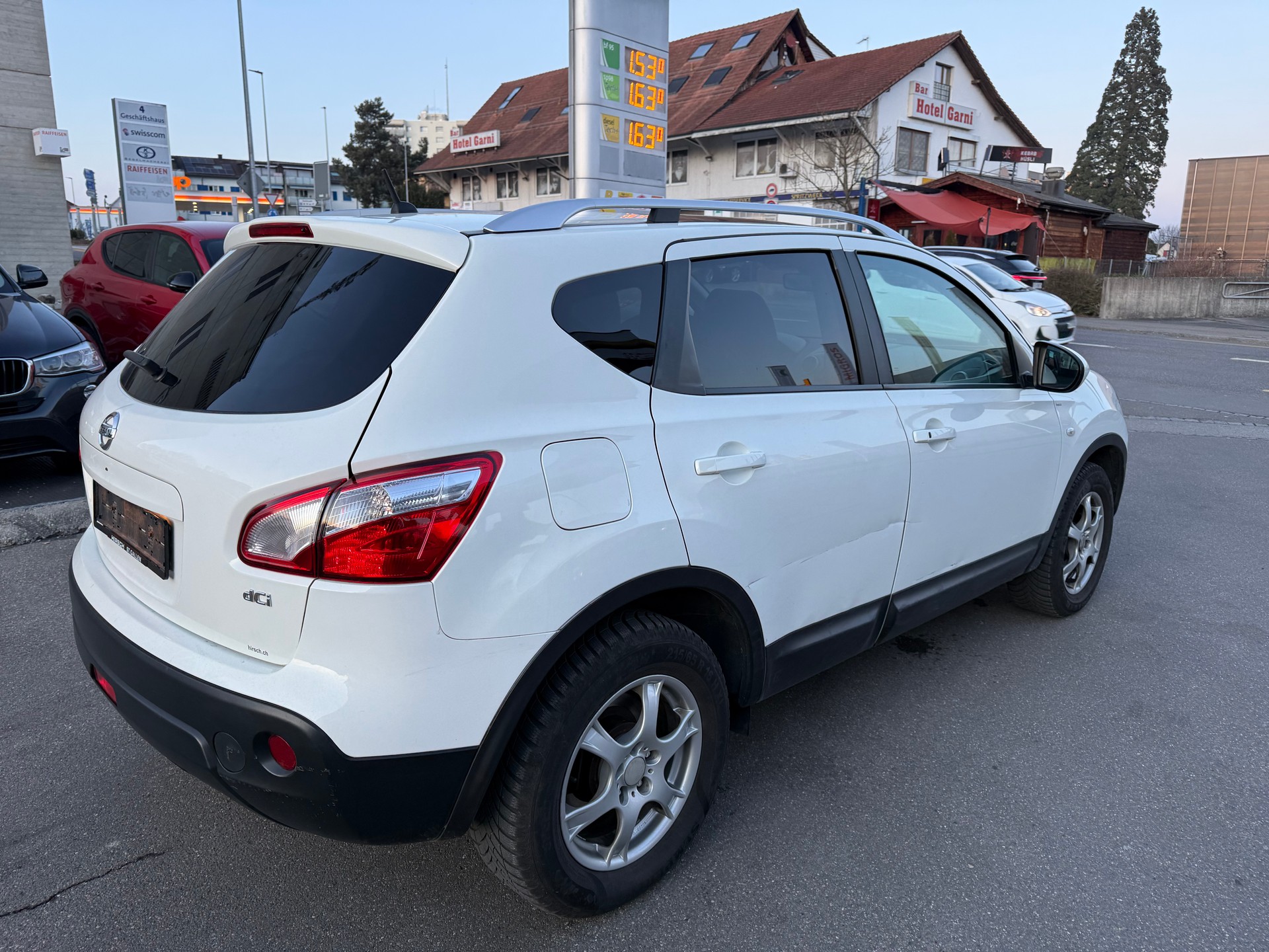NISSAN Qashqai 2.0 dCi 4WD tekna Automatic-image-5