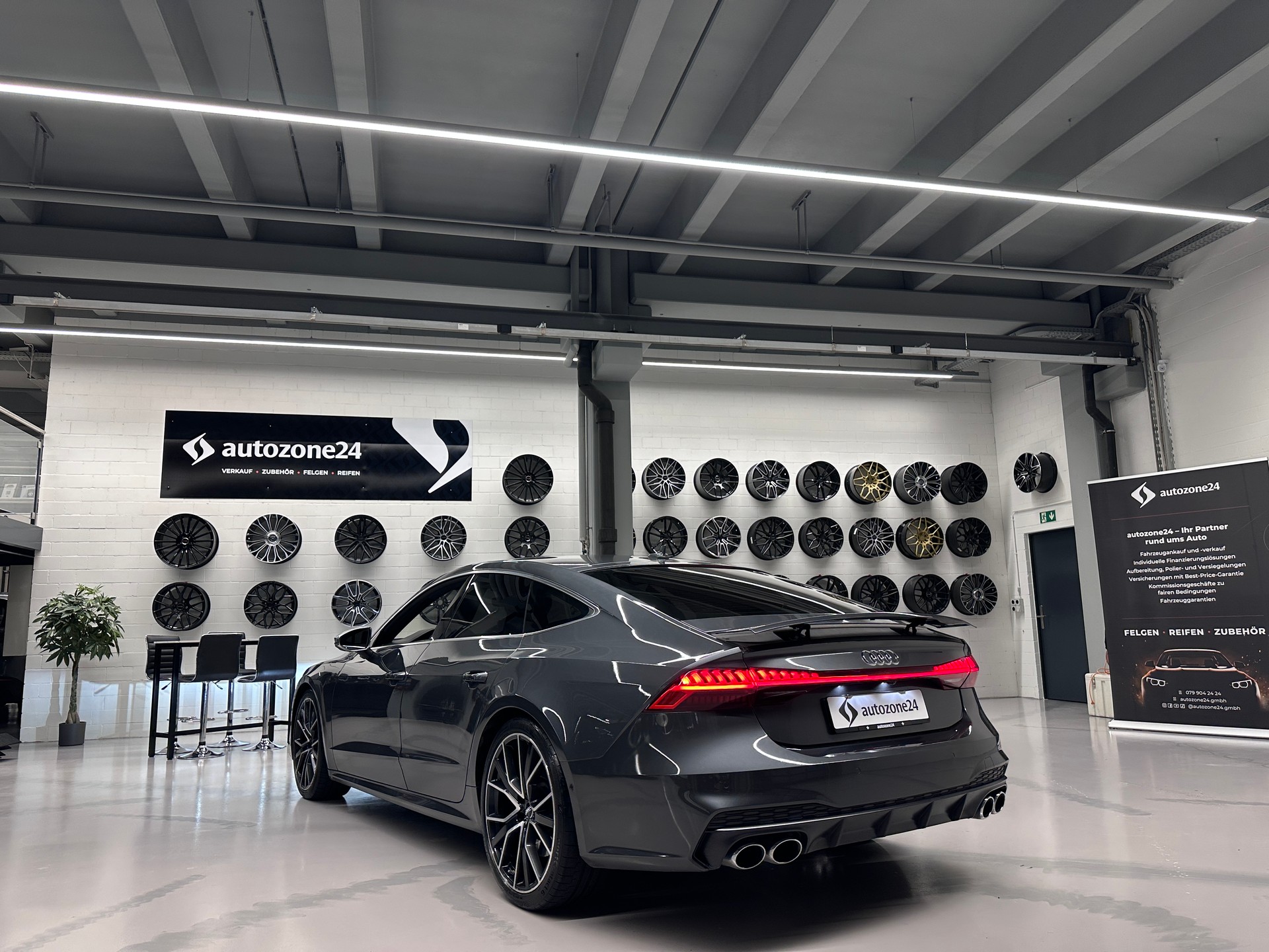 AUDI S7 Sportback 3.0 V6 TDI quattro T-Tronic *ABT383 PS*CH-Auto*Lückenlose Servicehistorie bei Audi*B&O*-showroom-element-1