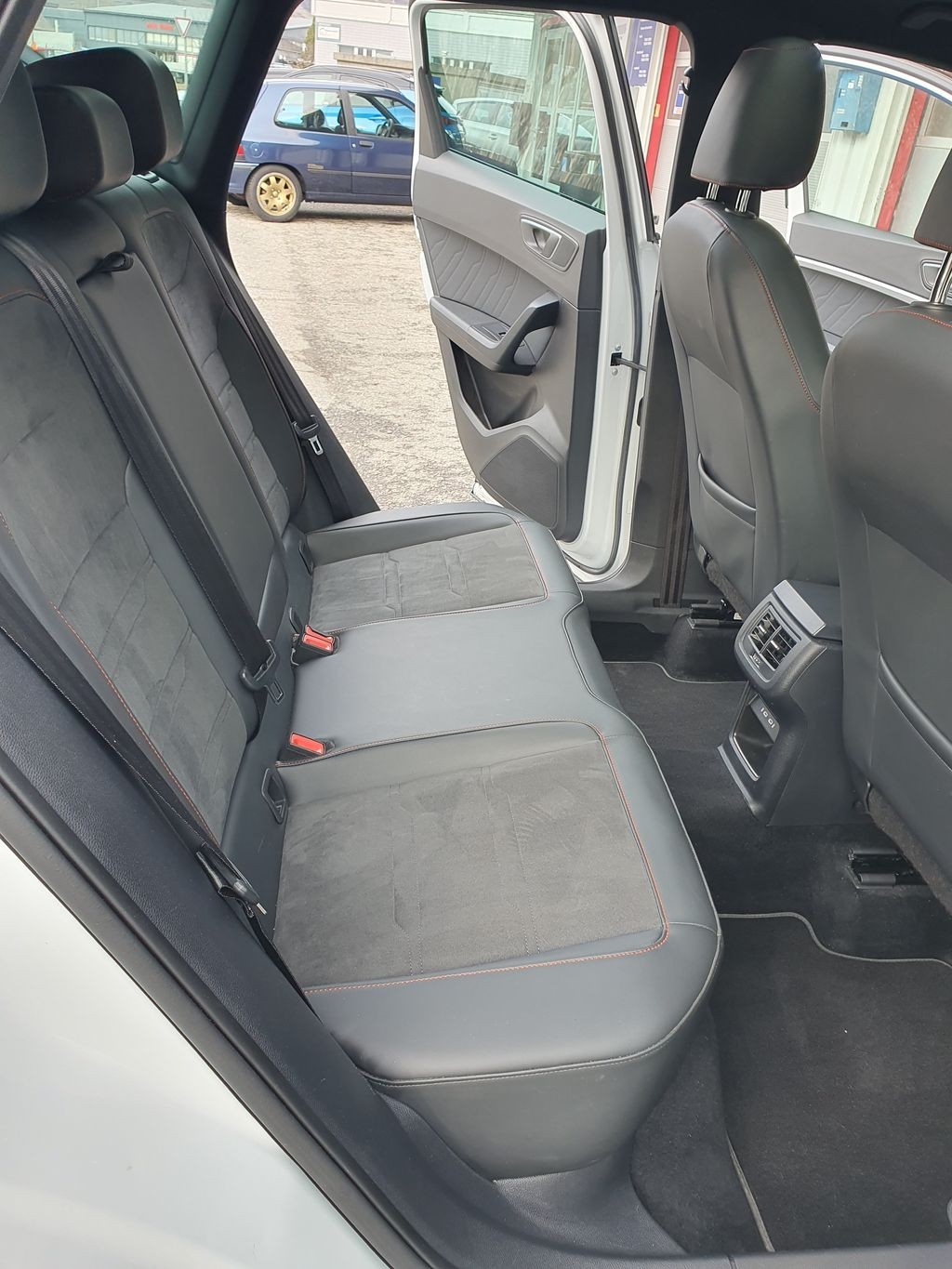 SEAT Ateca 1.5 TSI EVO DSG FR-image-10